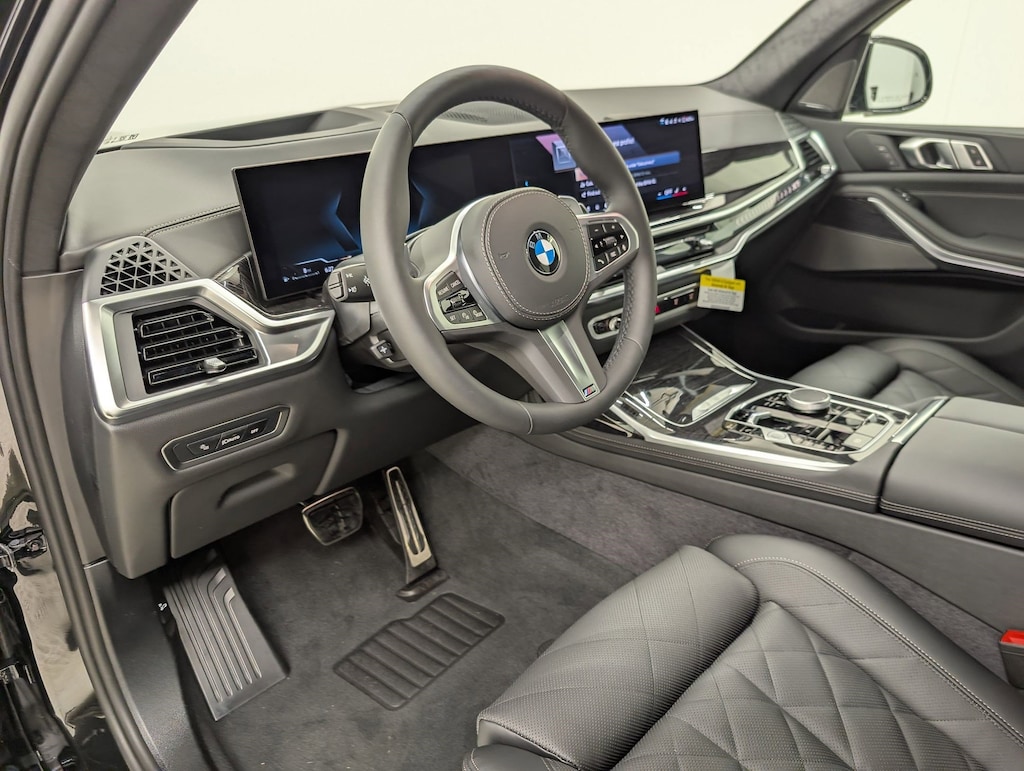 New 2026 BMW X7 xDrive40i SUV