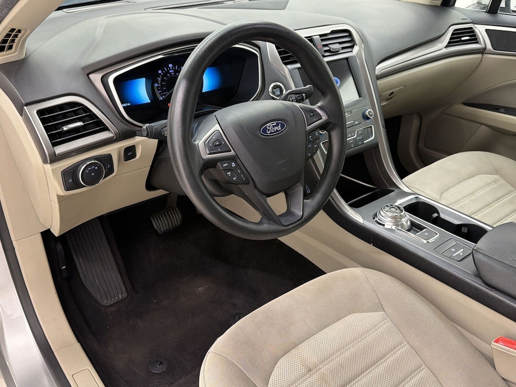Used 2019 Ford Fusion Hybrid Hybrid SE Sedan