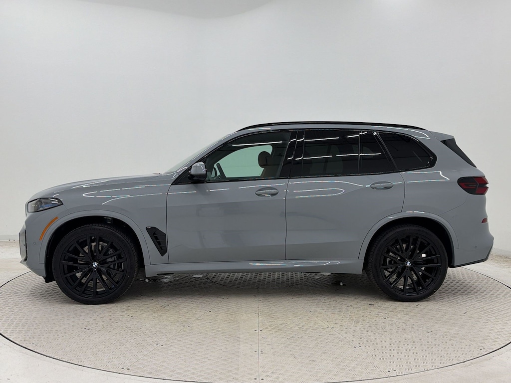 New 2026 BMW X5 xDrive40i SUV