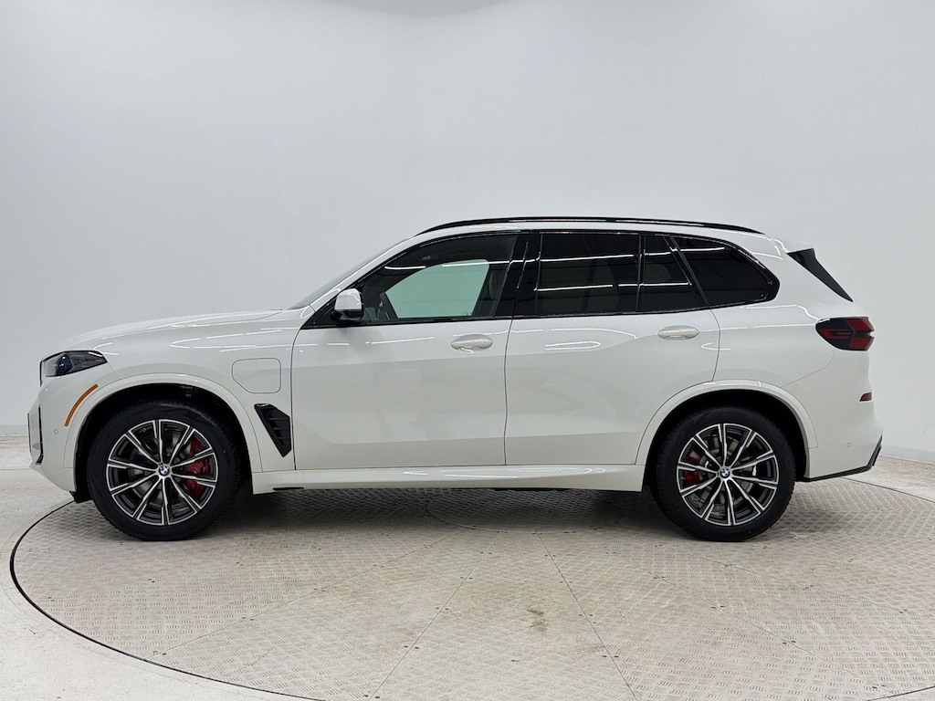 New 2026 BMW X5 PHEV xDrive50e SUV