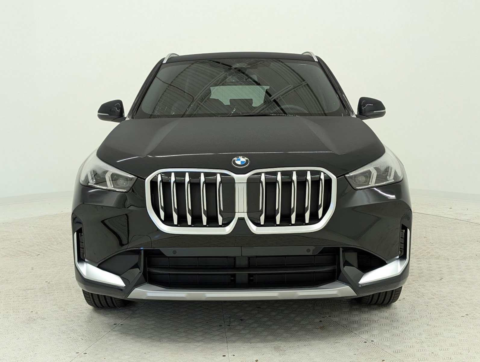 2025 Bmw X1 XDrive28i photo 3