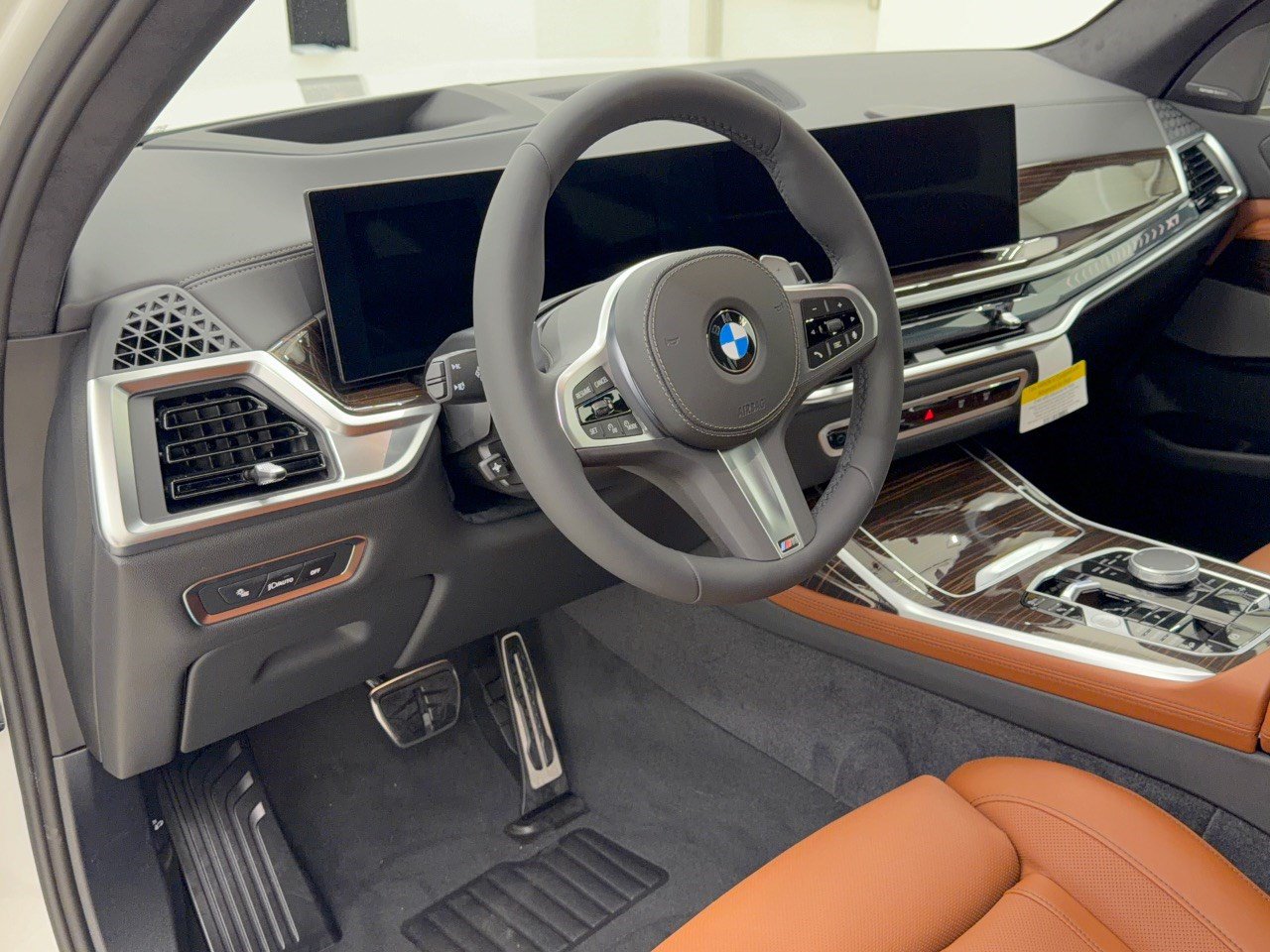 New 2027 BMW X7 xDrive40i SUV