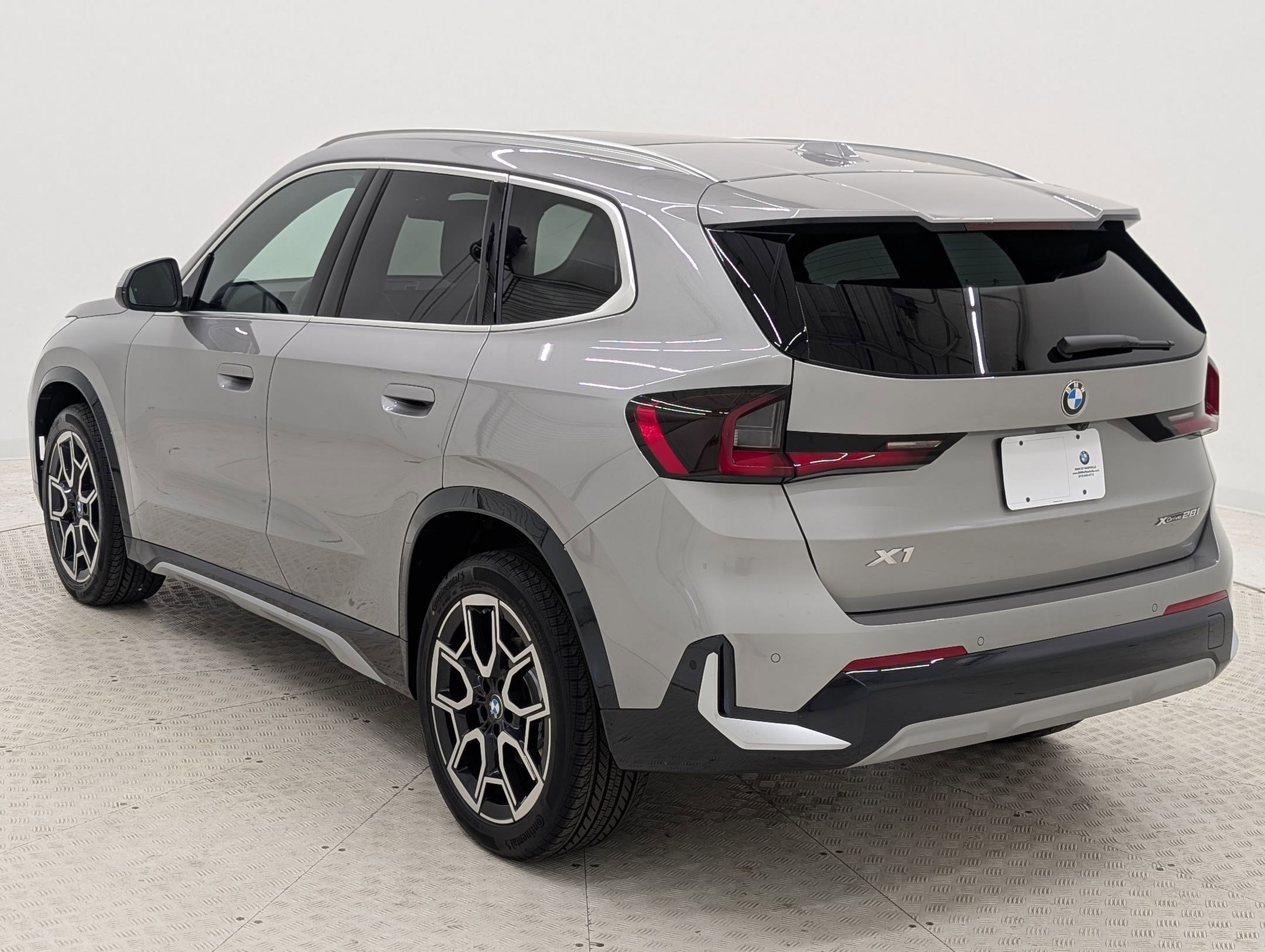 2026 Bmw X1 XDrive28i photo 3