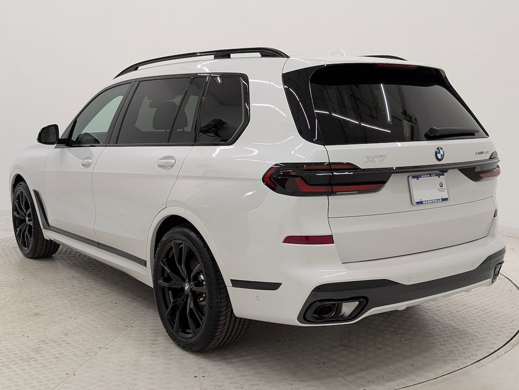 New 2026 BMW X7 xDrive40i SUV