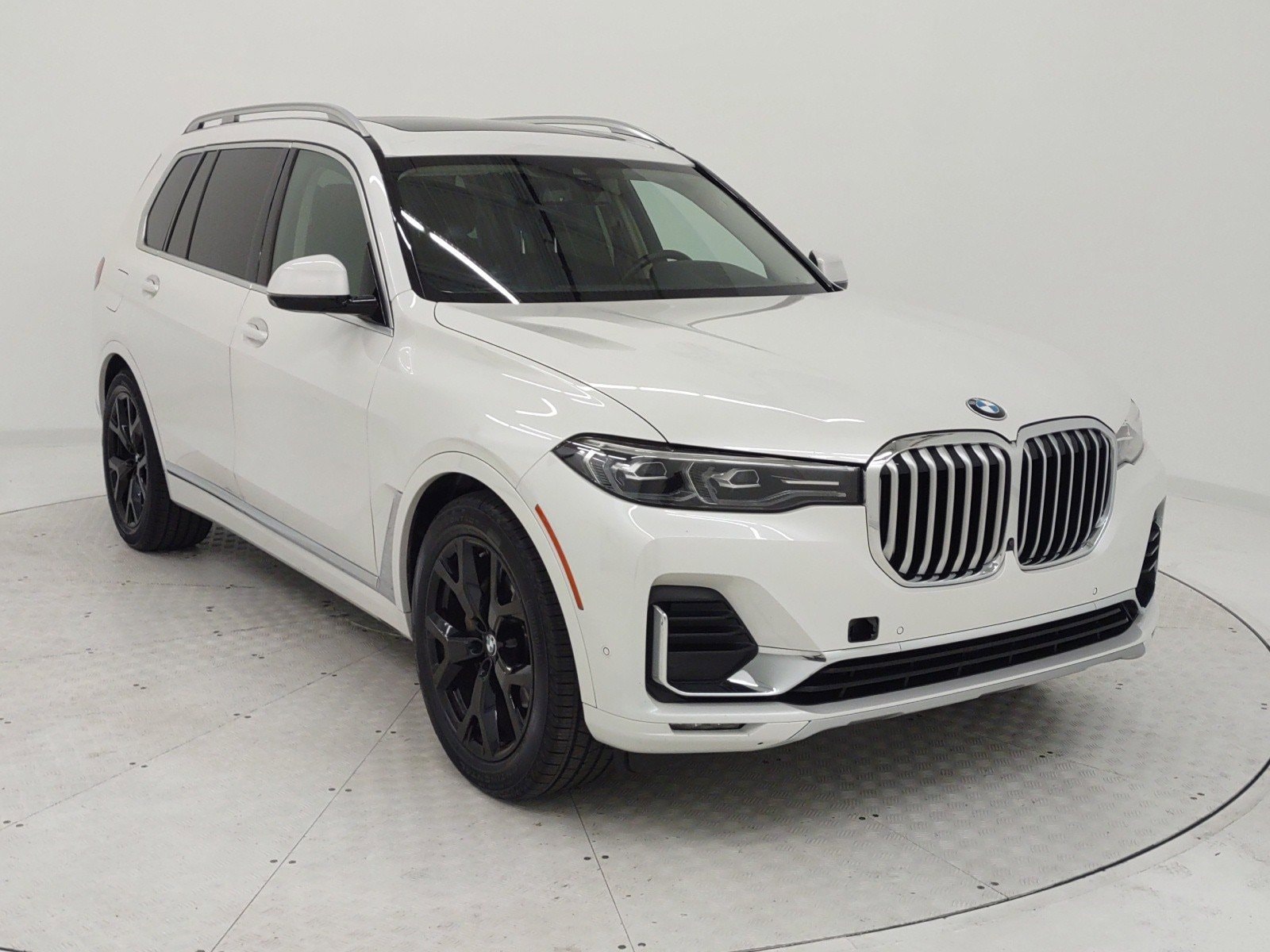 Used 2022 BMW X7 40i with VIN 5UXCW2C03N9L90290 for sale in Nashville, TN