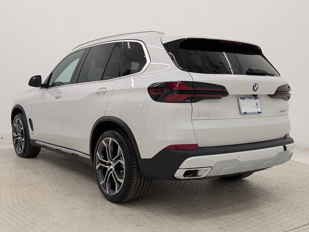 New 2026 BMW X5 xDrive40i SUV