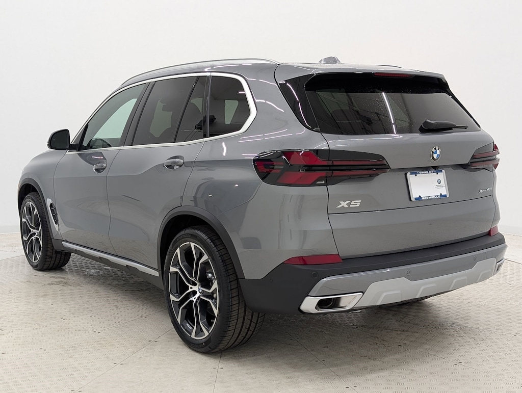 New 2026 BMW X5 xDrive40i SUV