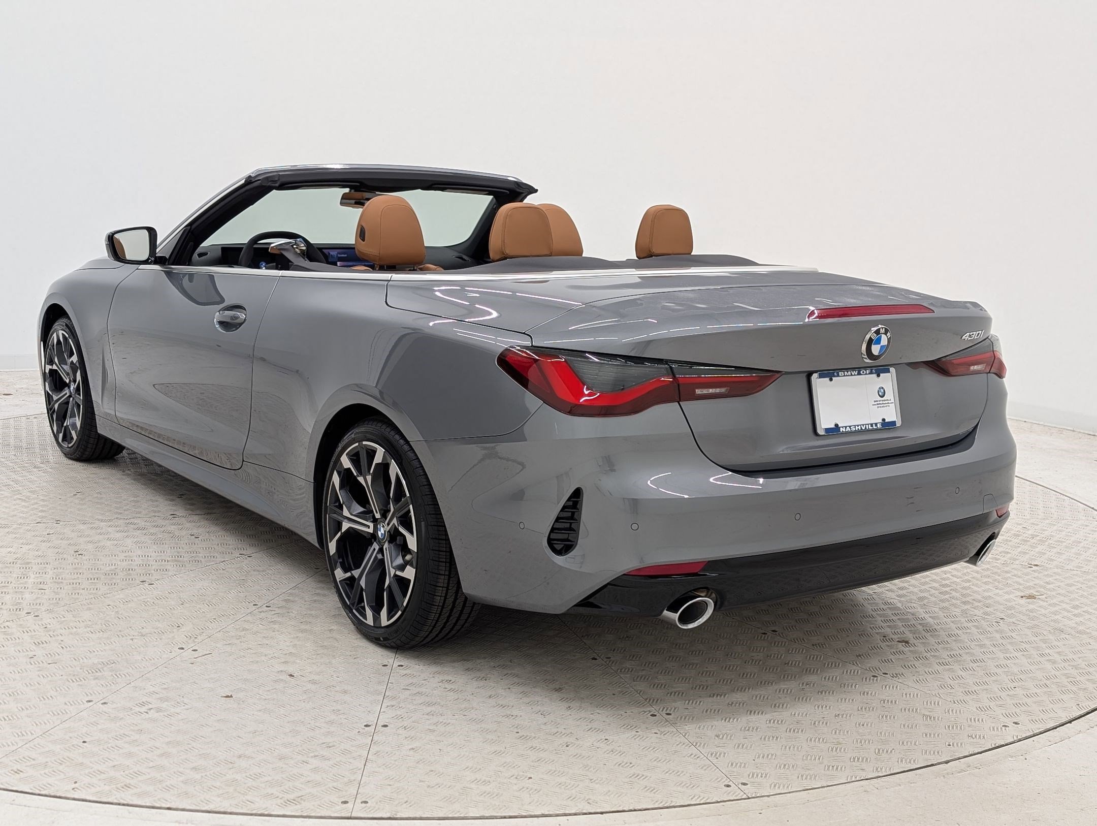 2026 Bmw 430i Convertible photo 3