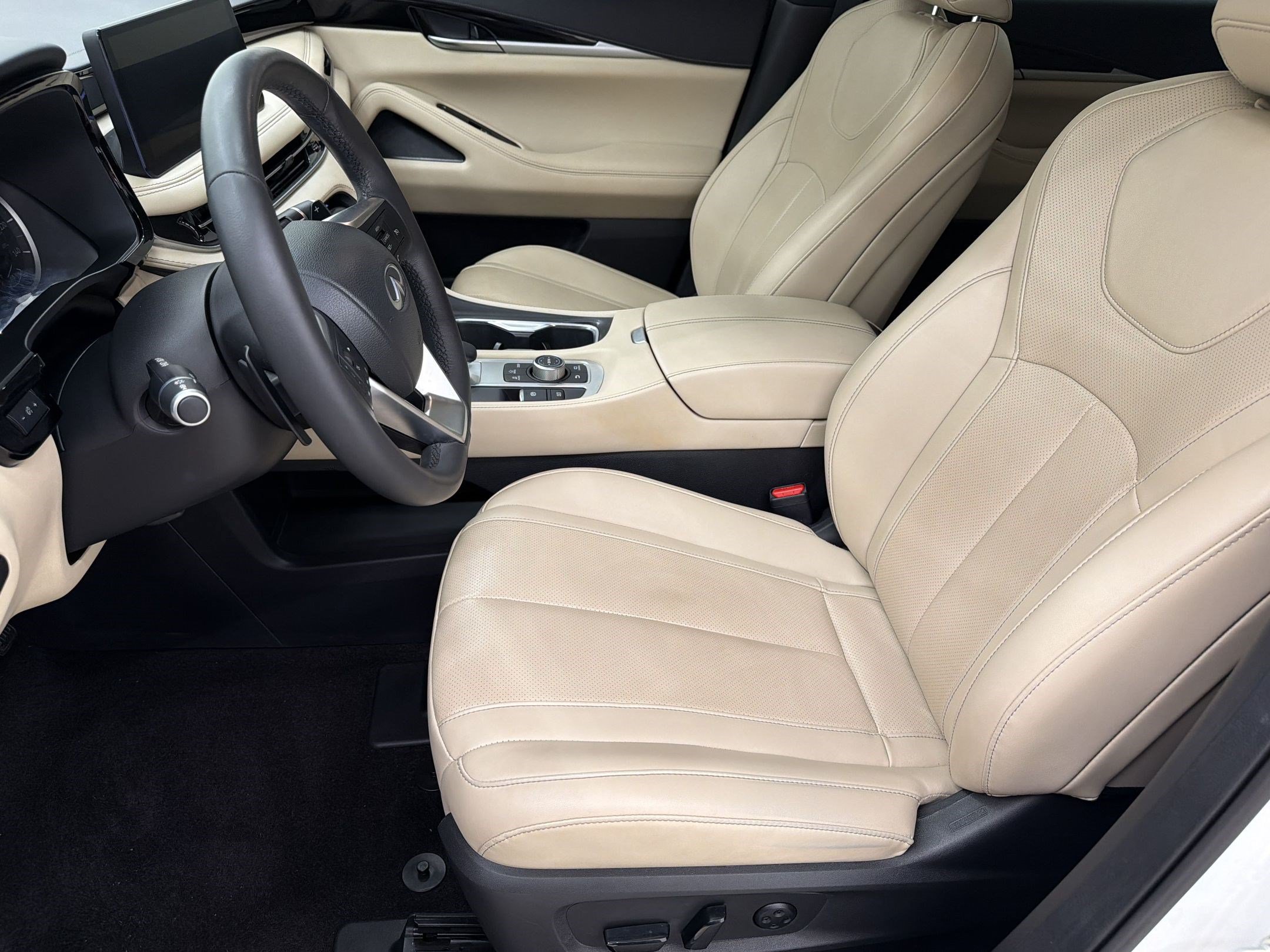 QX60 PURE SUV