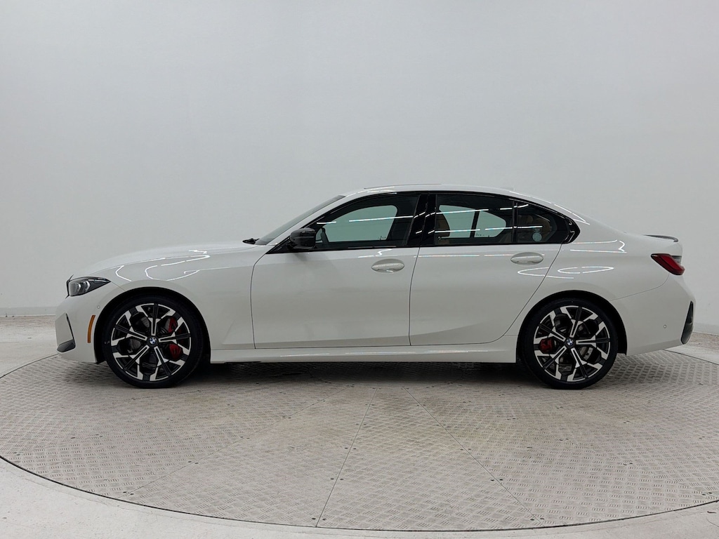 New 2026 BMW 330i Sedan