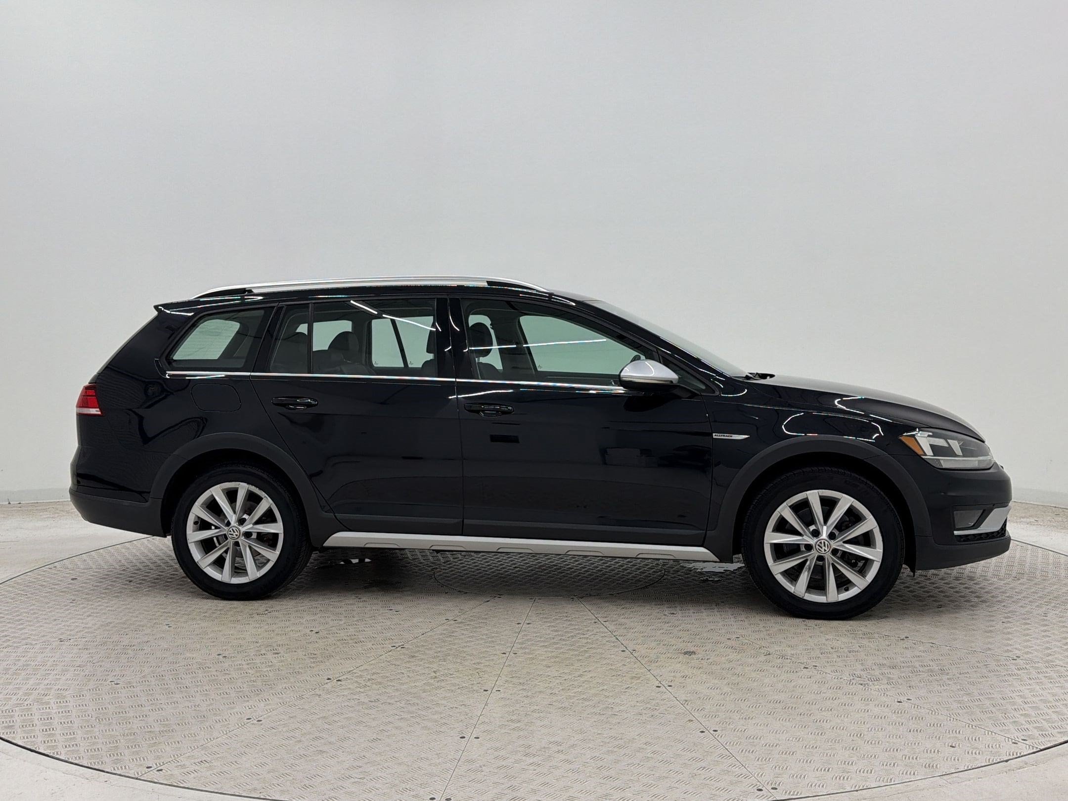 2019 Volkswagen Golf Alltrack S Wagon