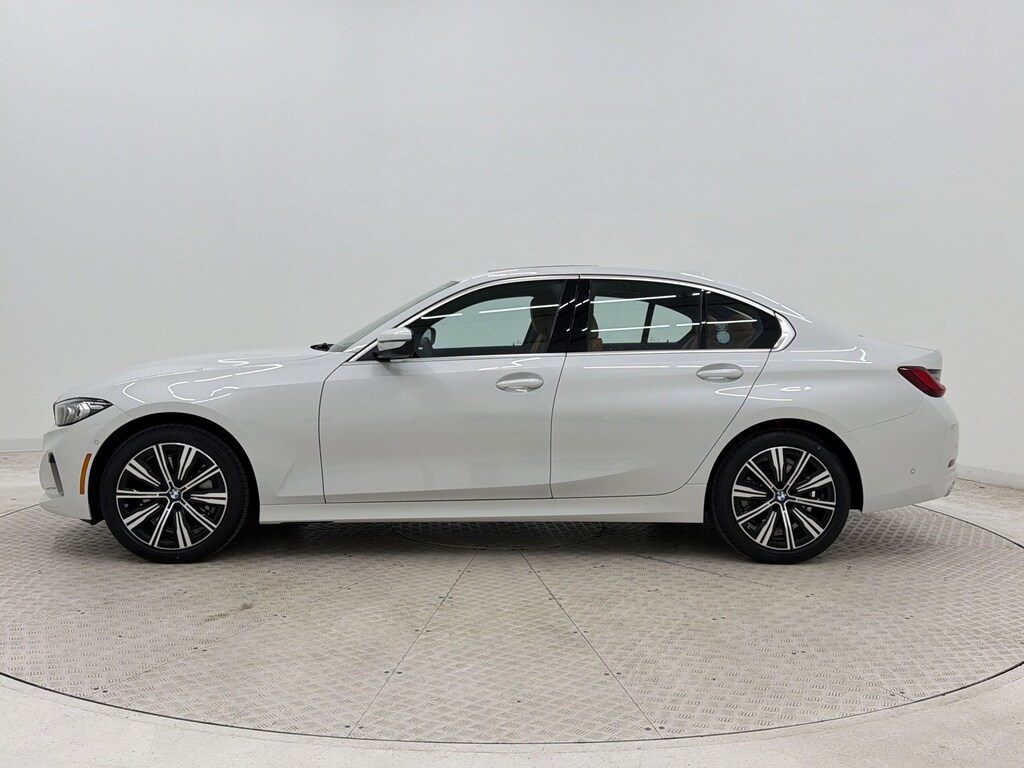 New 2026 BMW 330i Sedan