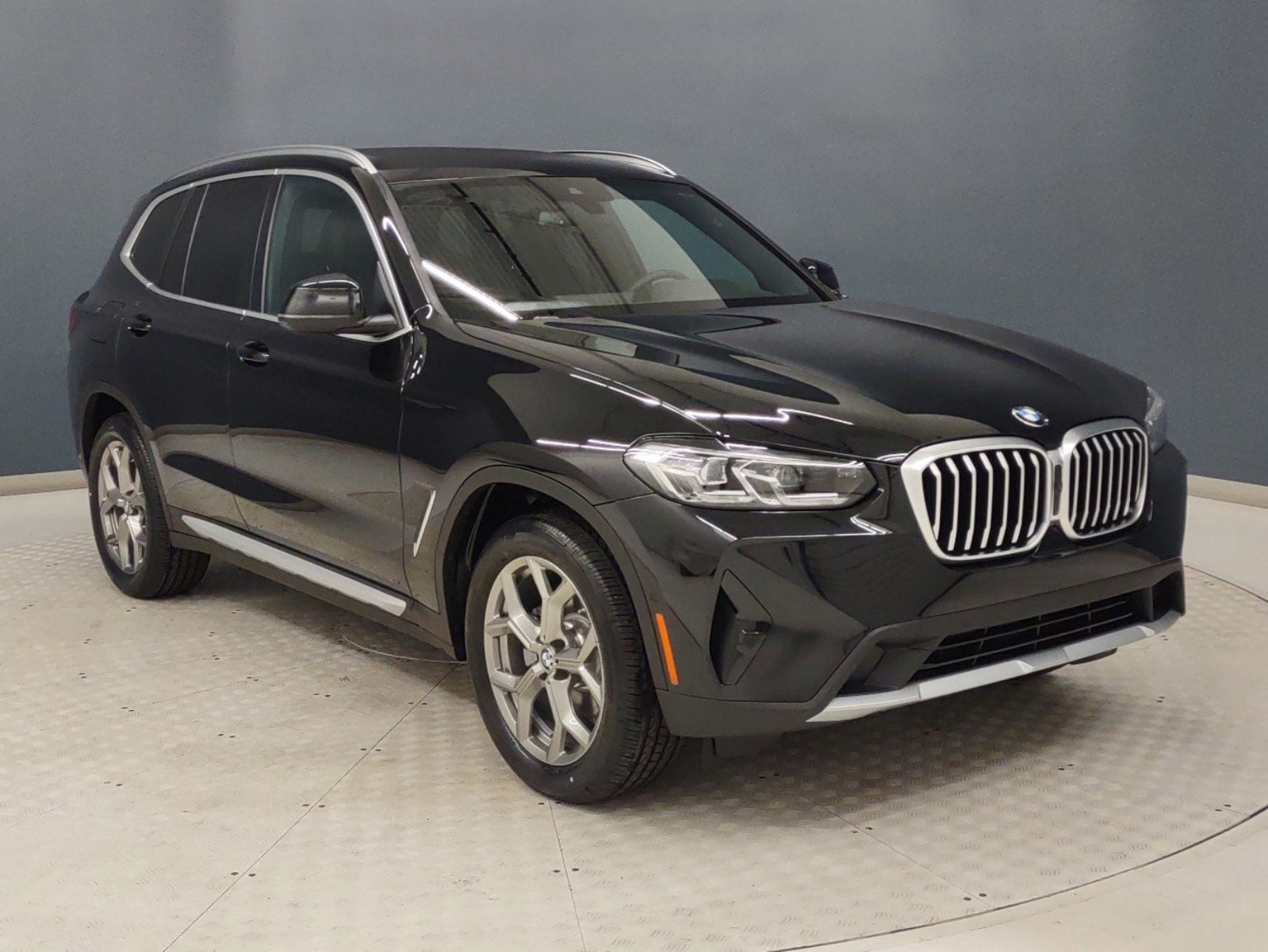 Used 2024 BMW X3 30i with VIN 5UX43DP06R9T97744 for sale in Brentwood, TN