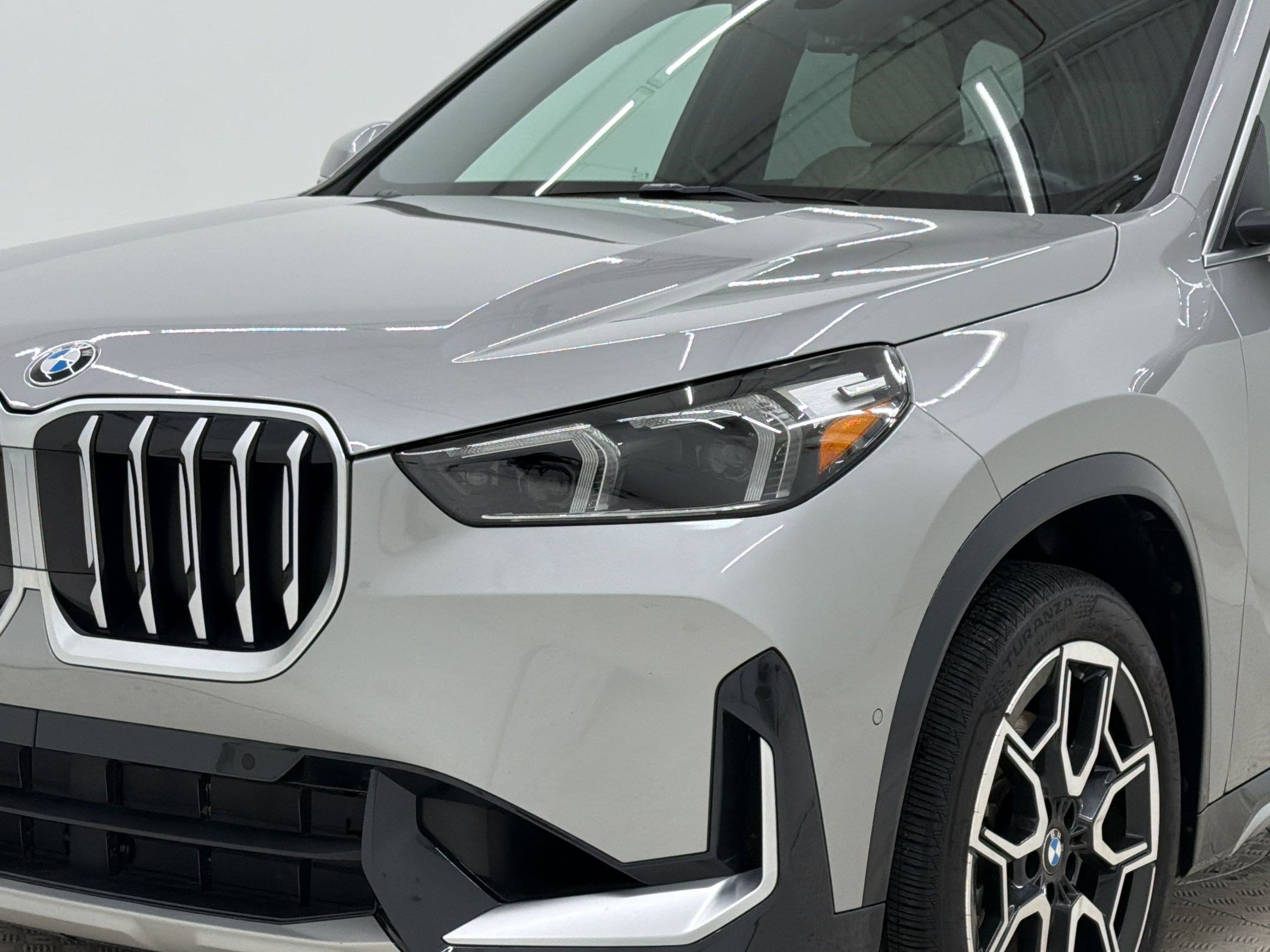 2025 BMW X1 28i - Photo 11