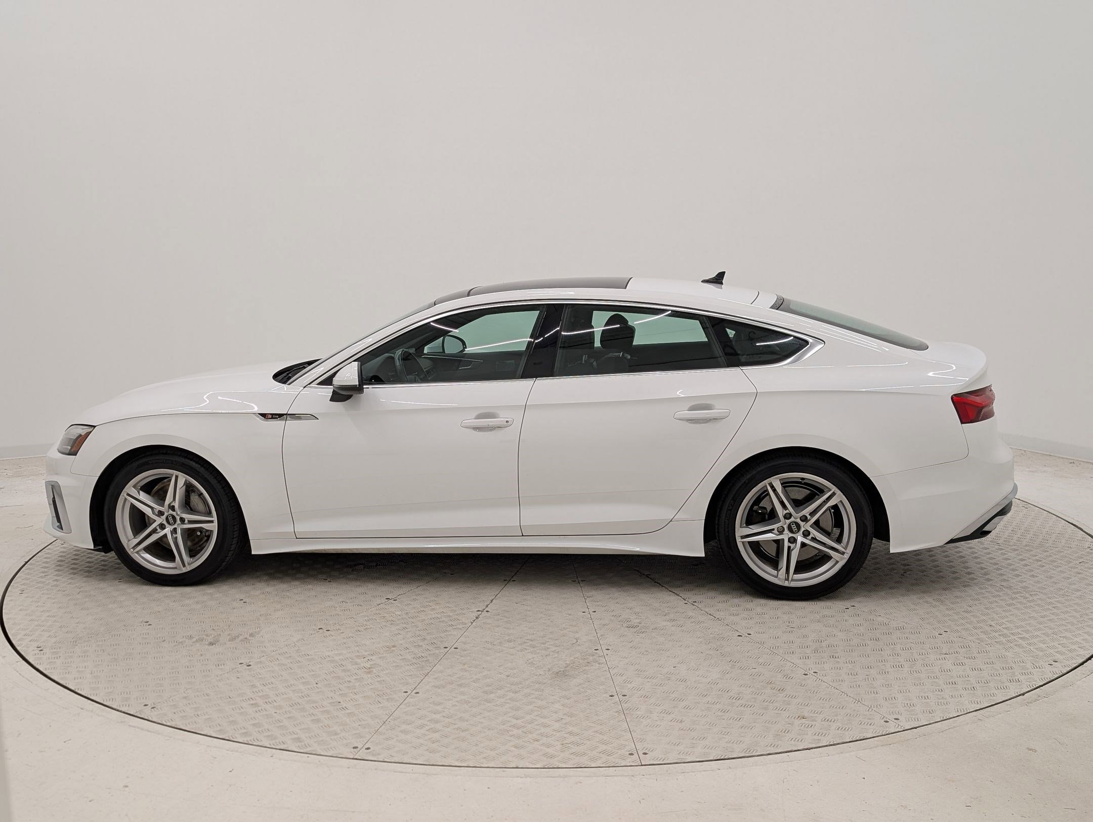 2022 Audi A5 S line Quattro Premium photo 2
