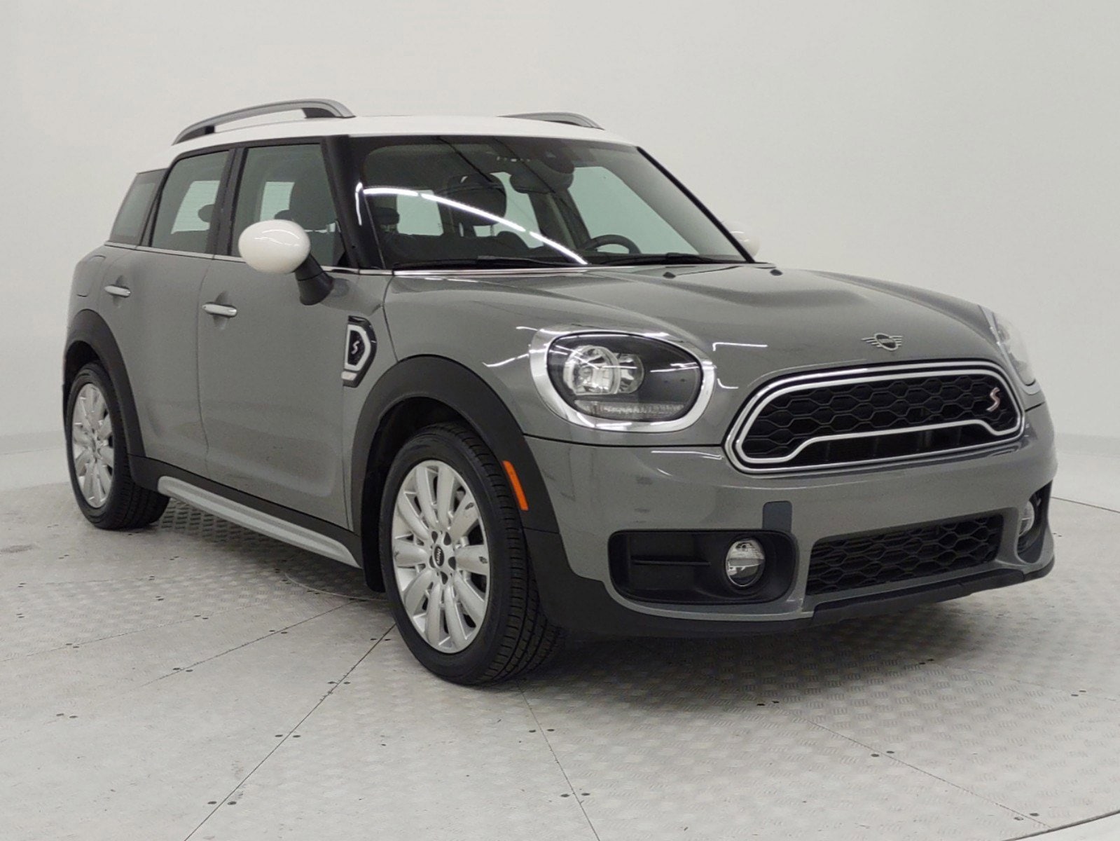 Used 2019 MINI Countryman S with VIN WMZYT3C52K3E96314 for sale in Nashville, TN