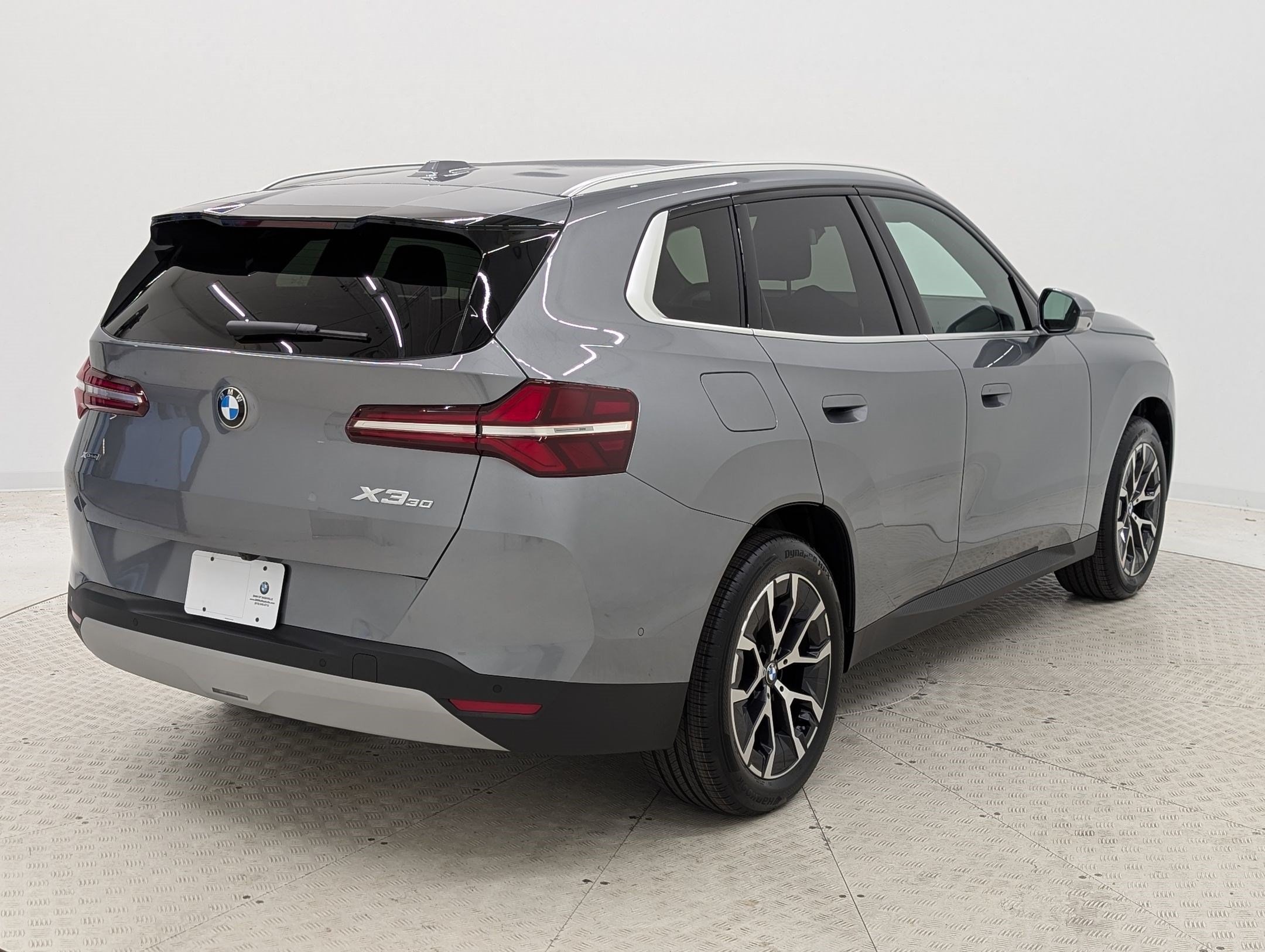 2026 BMW X3 30 - Photo 9