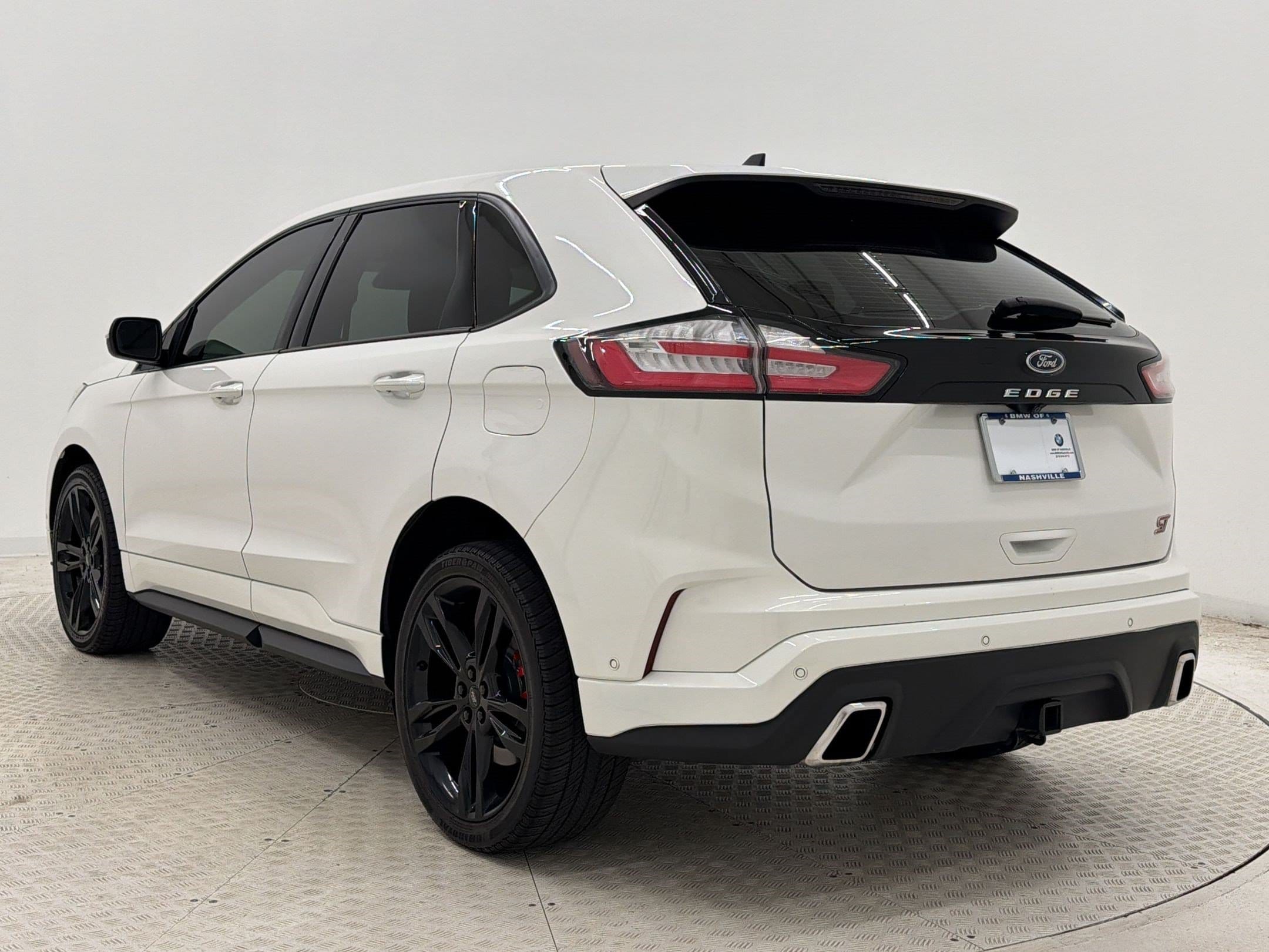 Edge ST SUV