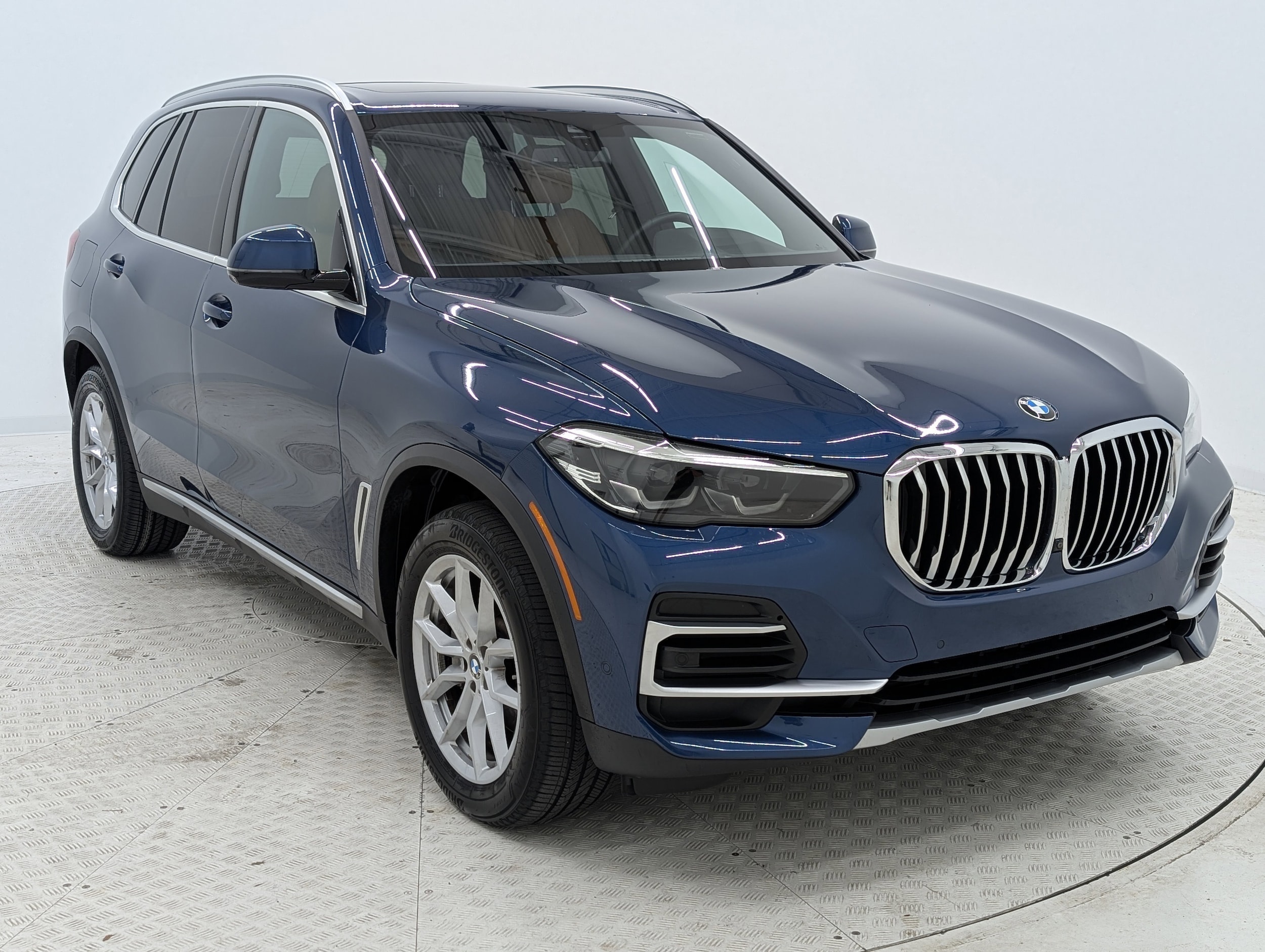Certified 2023 BMW X5 40i with VIN 5UXCR6C04P9P33674 for sale in Nashville, TN