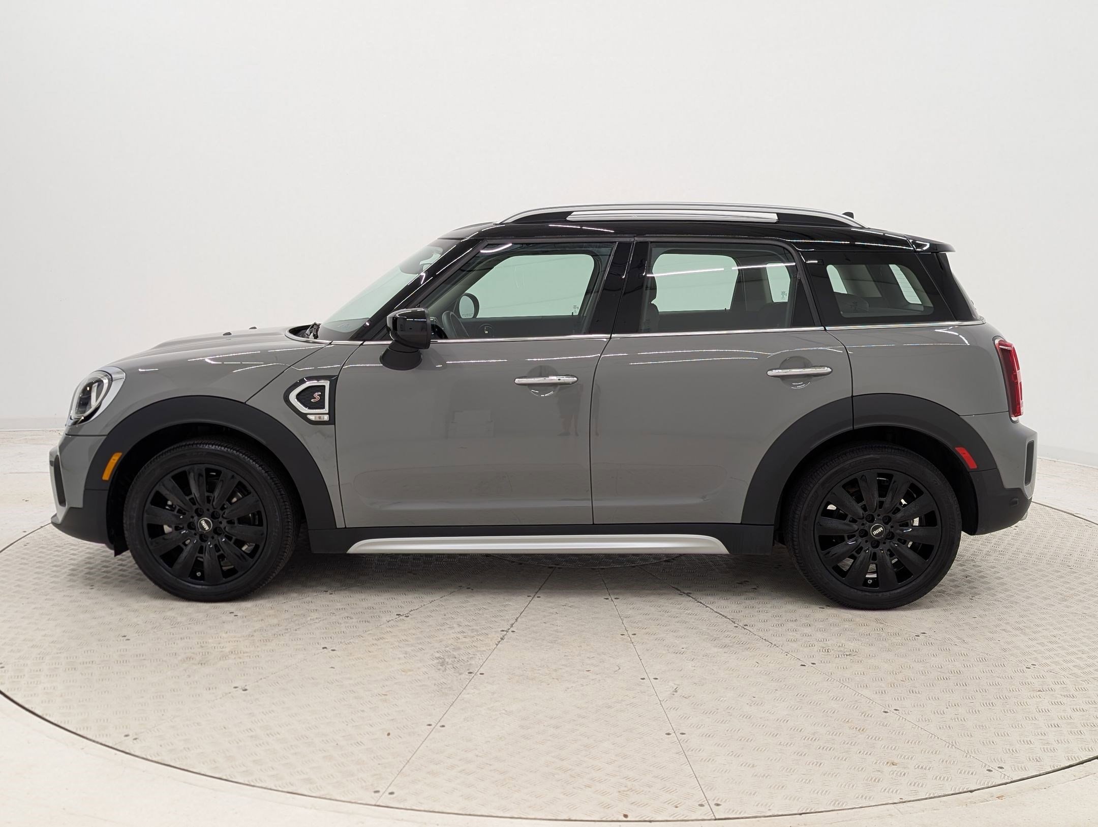 2023 Mini Countryman S photo 2