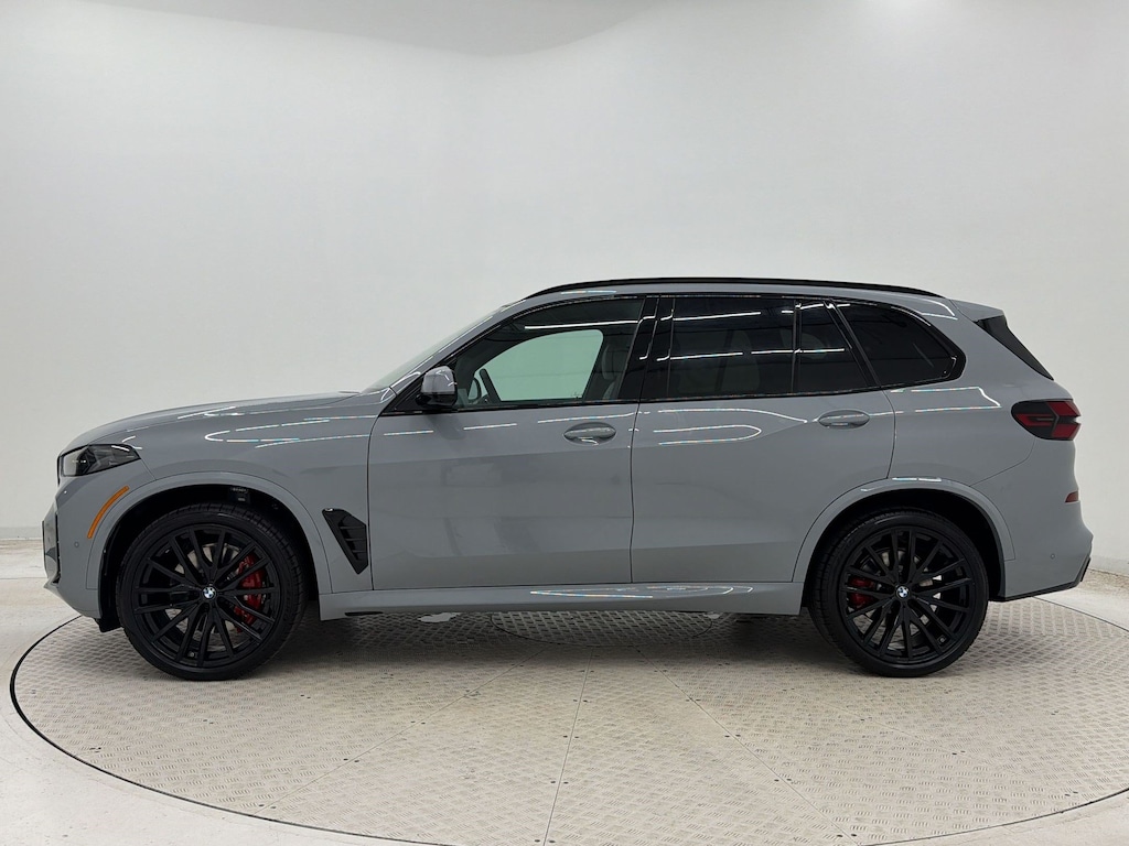 New 2026 BMW X5 xDrive40i SUV