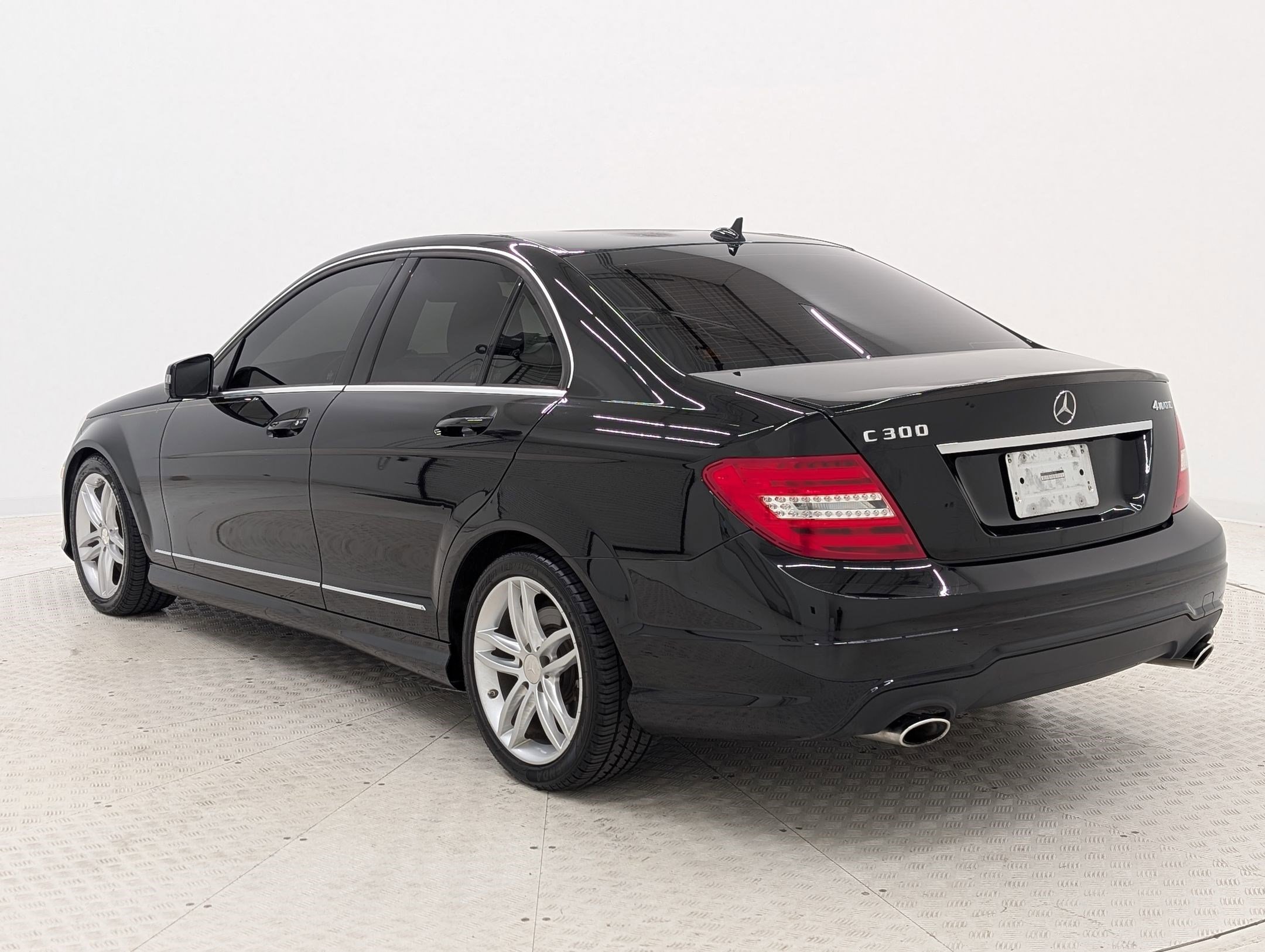 2013 Mercedes Benz C 300 Sport Sedan photo 2