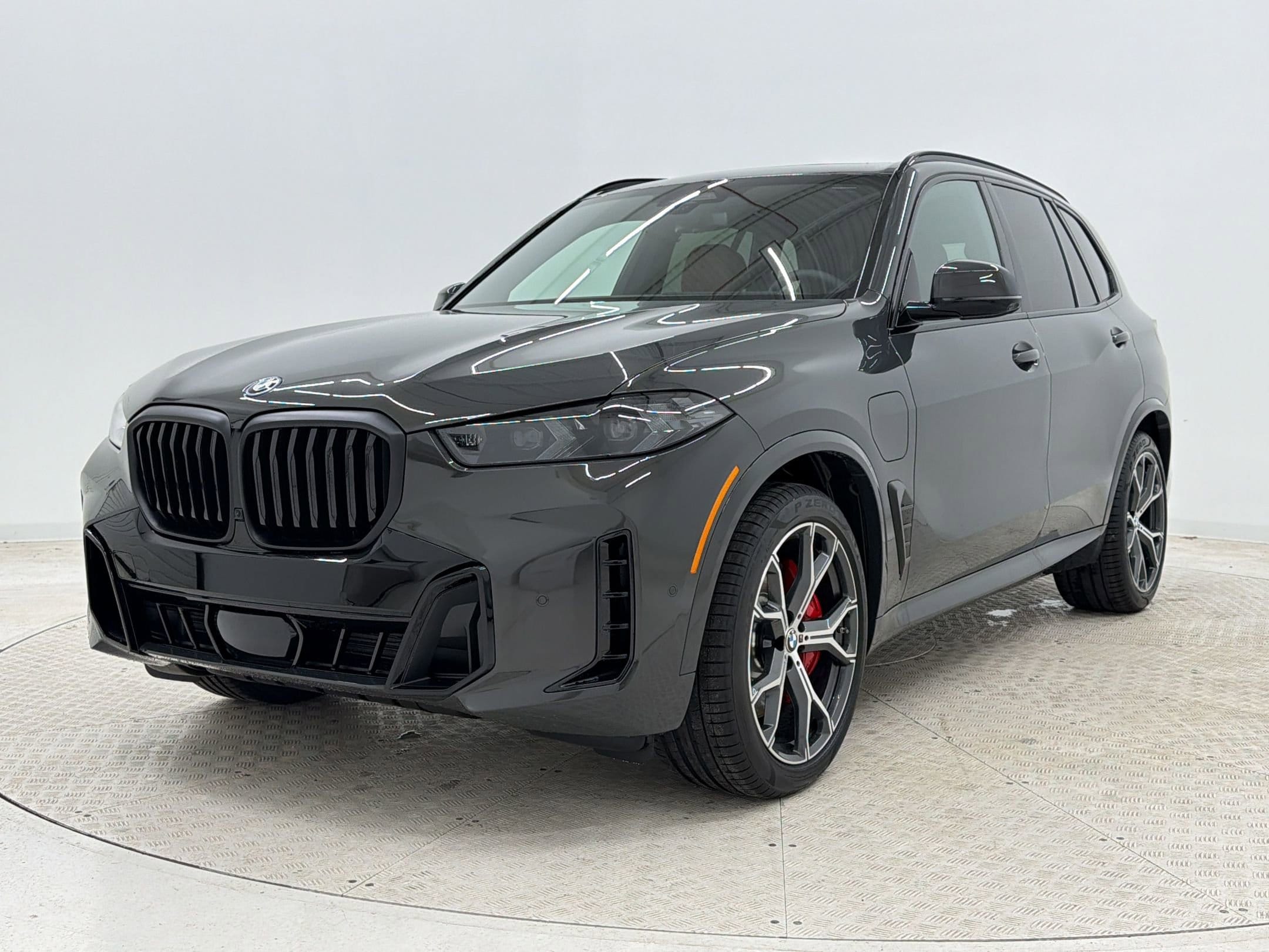 2026 BMW X5 xDrive50e's photo