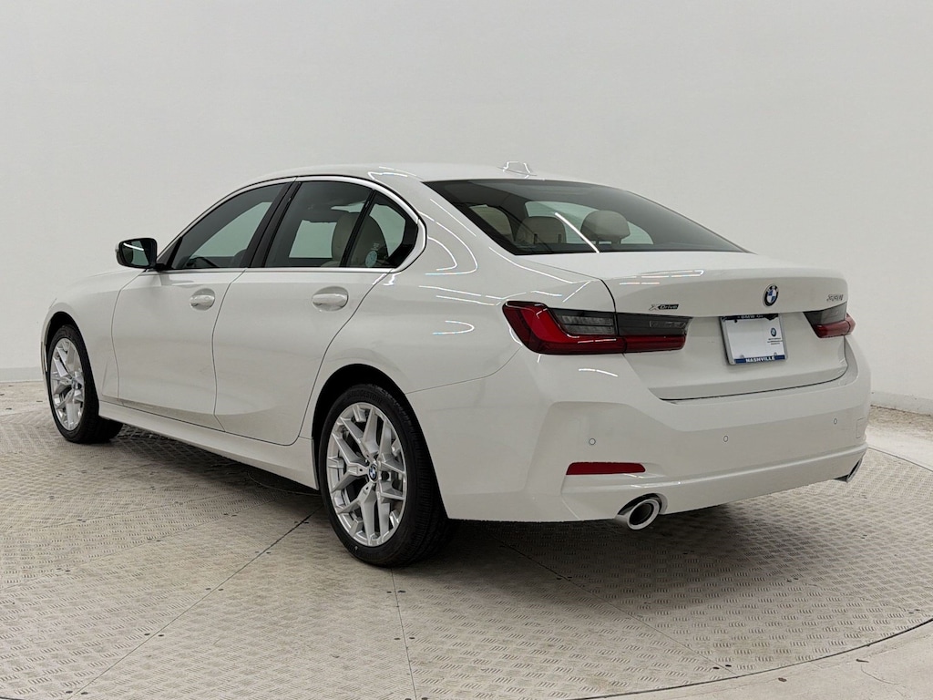 New 2026 BMW 330i xDrive Sedan