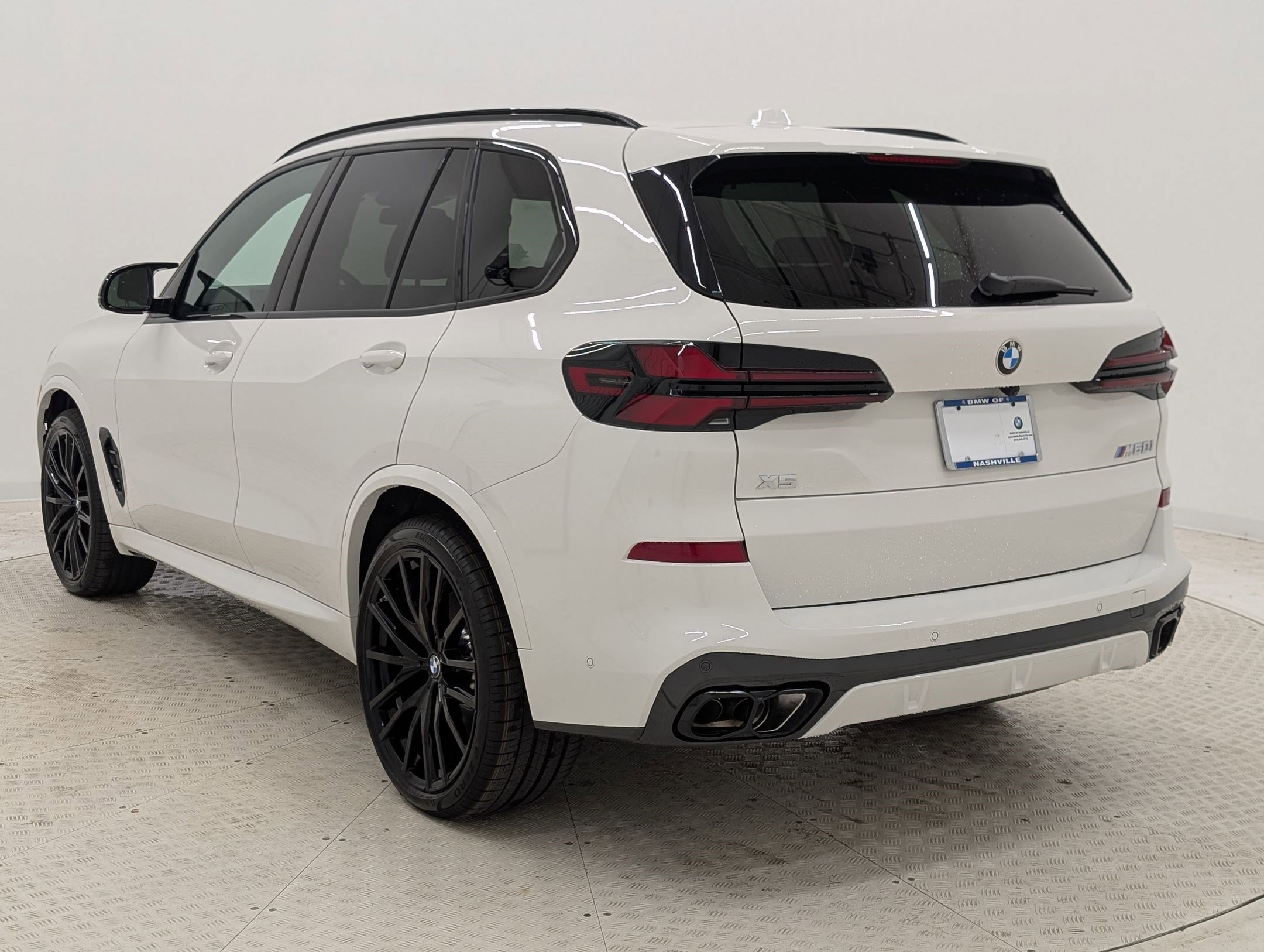2026 Bmw X5 M60i photo 3