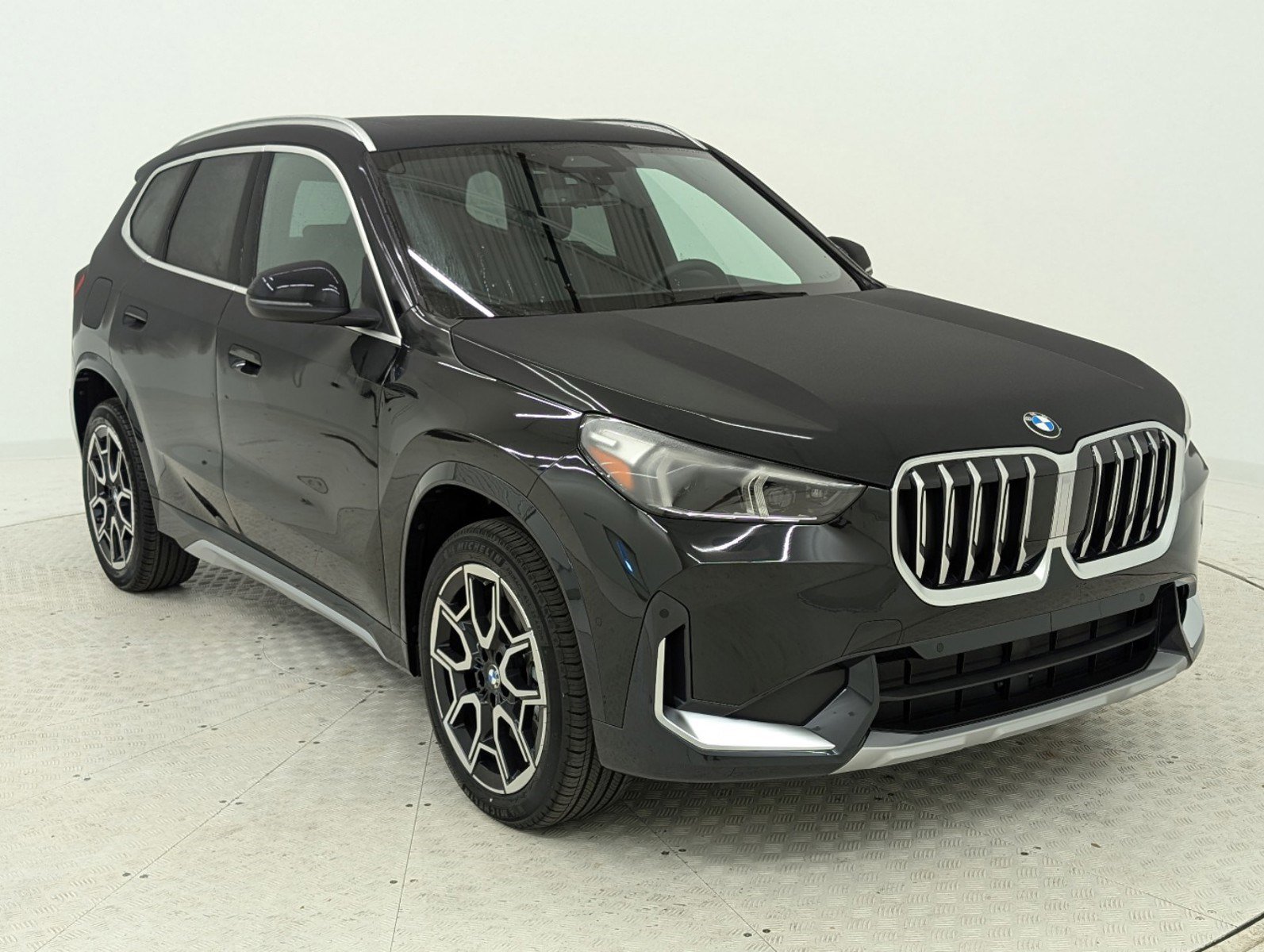 2025 Bmw X1 XDrive28i photo 2