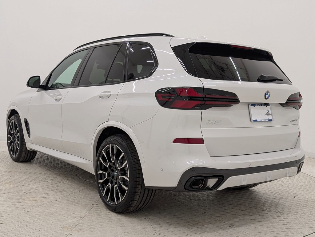New 2026 BMW X5 xDrive40i SUV