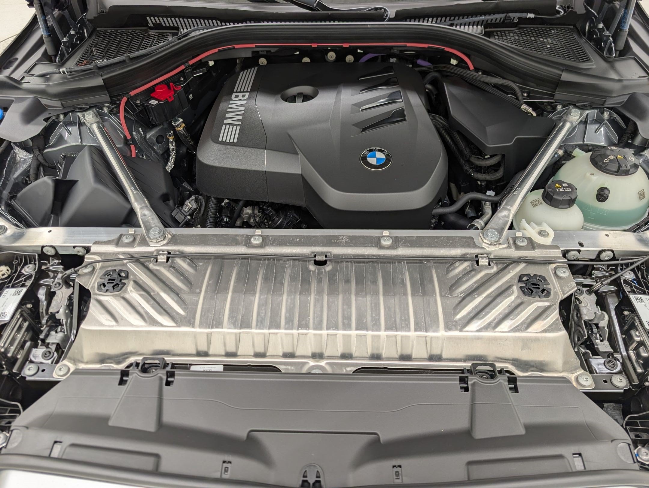2026 BMW X3 30 - Photo 25