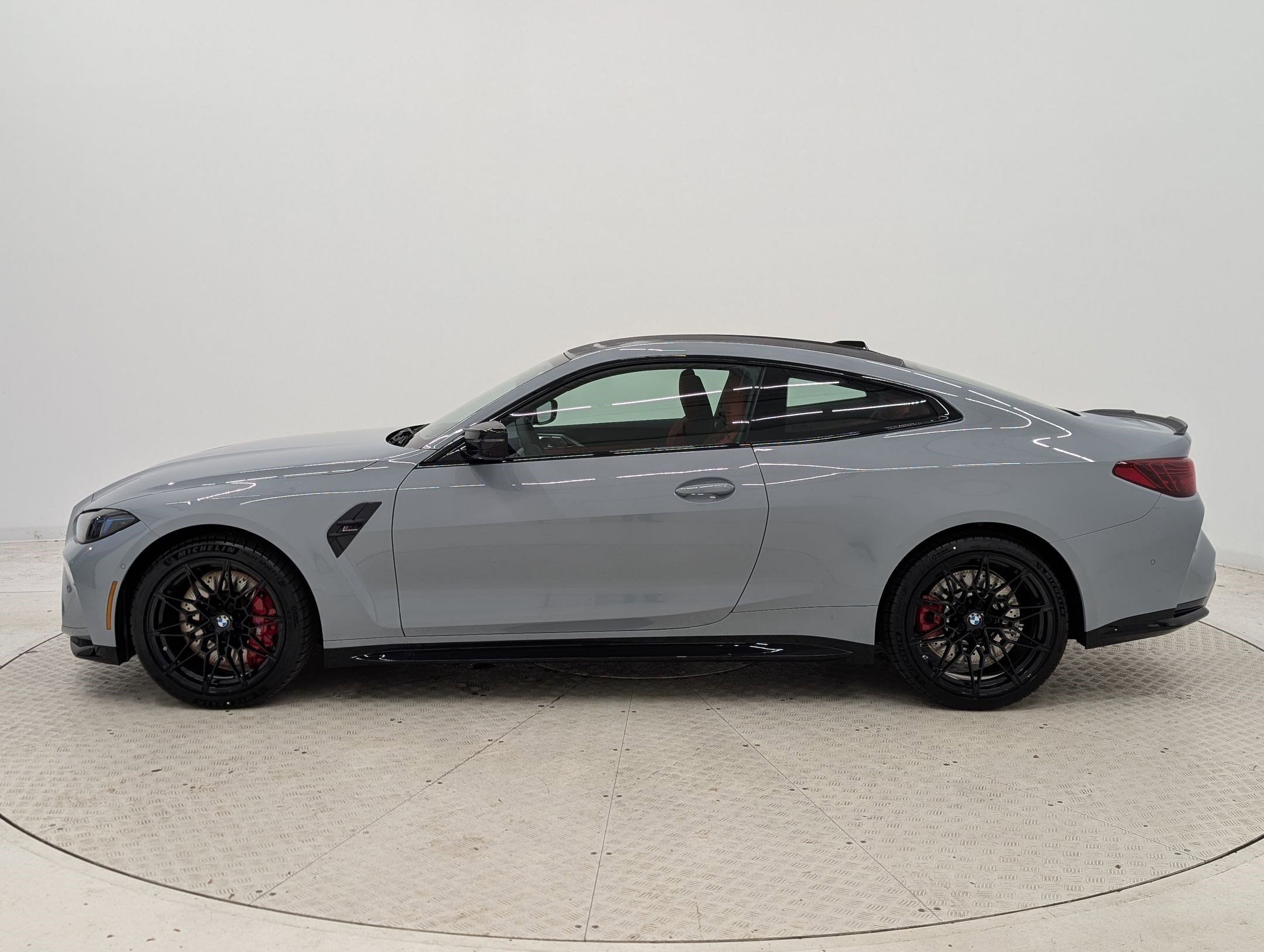 2026 Bmw M4 Competition xDrive Coupe photo 2