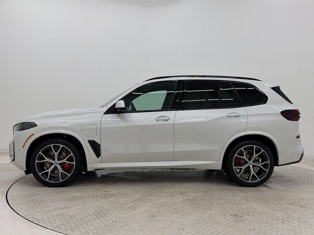 New 2026 BMW X5 PHEV xDrive50e SUV
