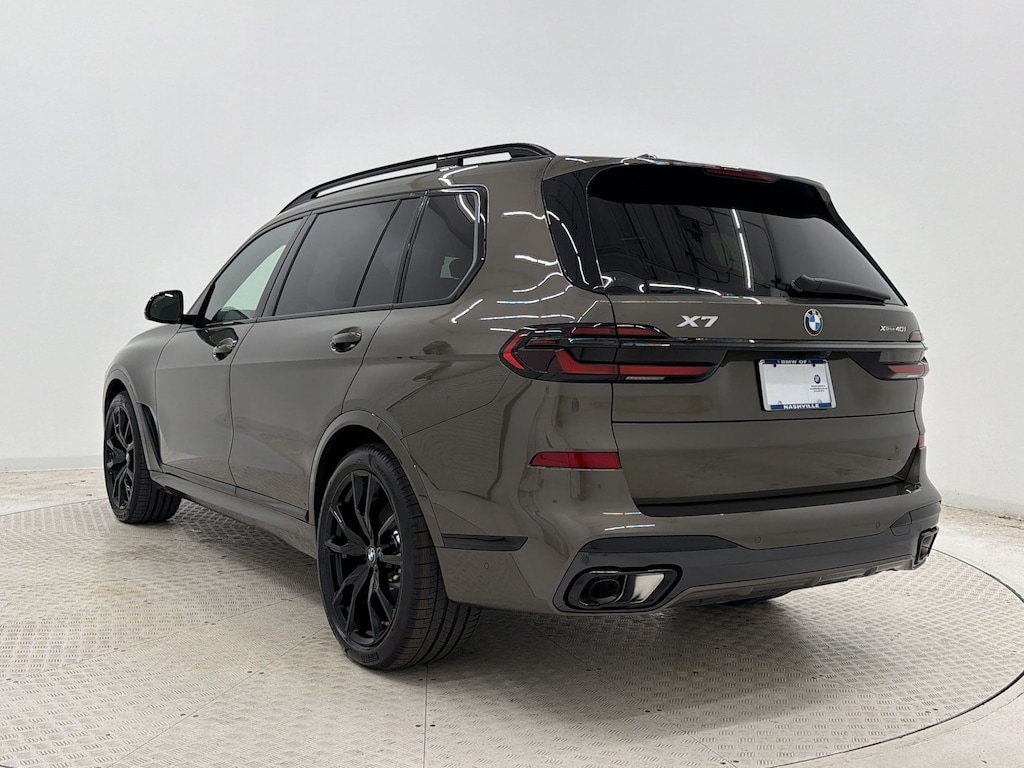 New 2027 BMW X7 xDrive40i SUV
