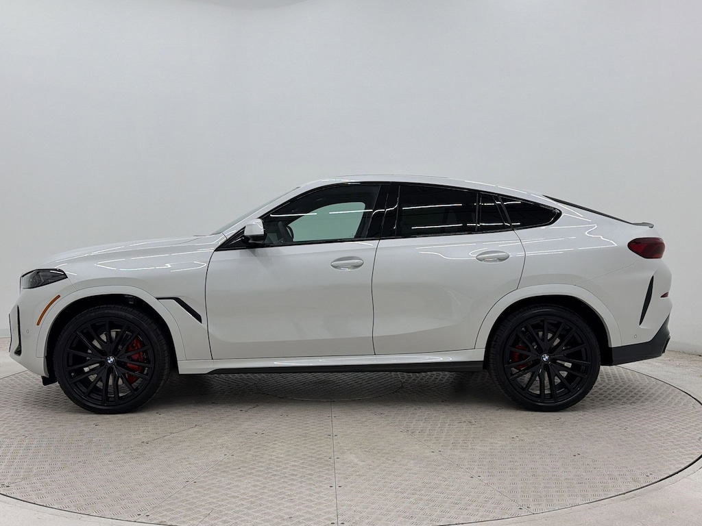 New 2027 BMW X6 xDrive40i SUV