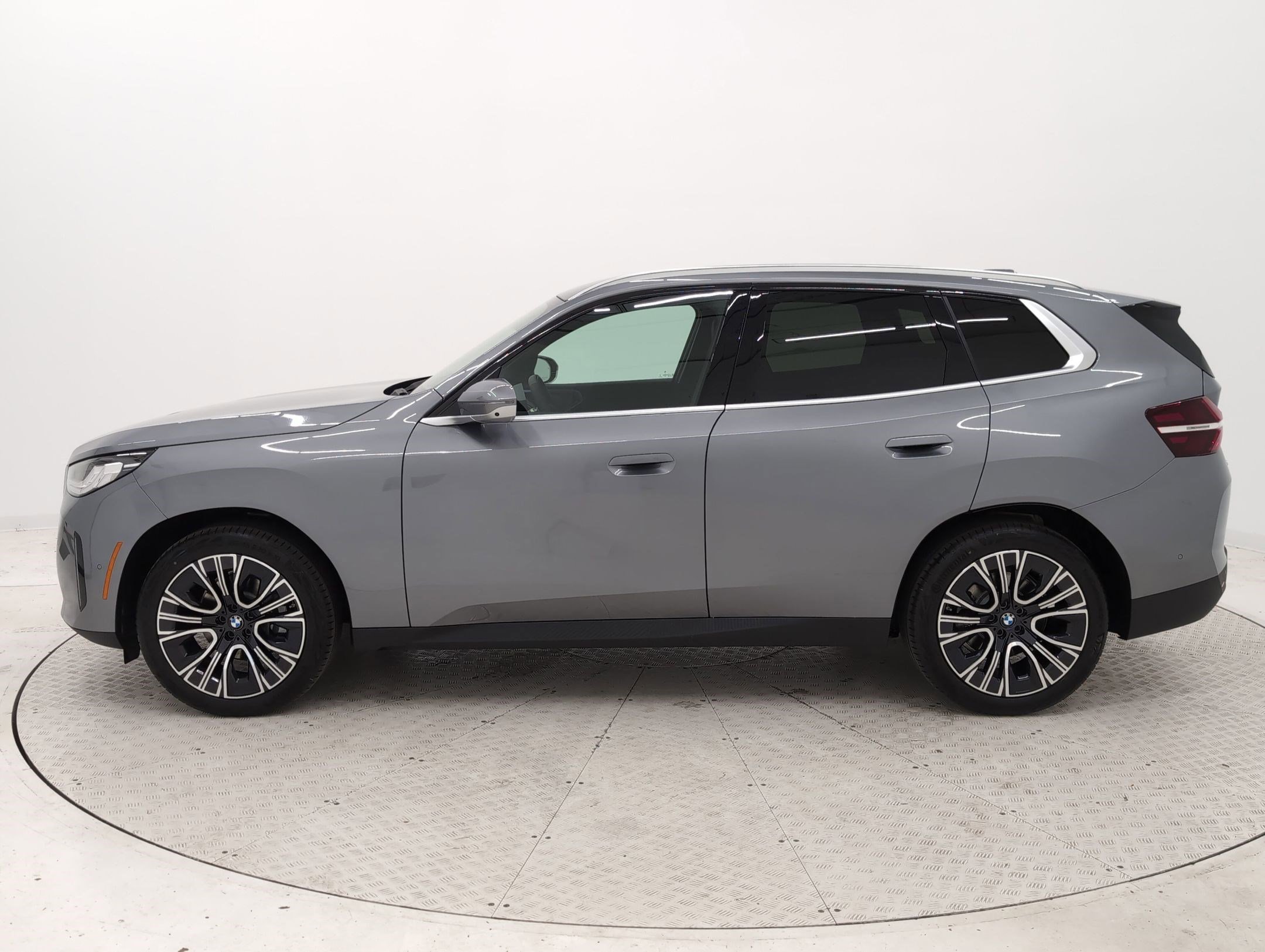 2025 Bmw X3 30x Drive photo 2