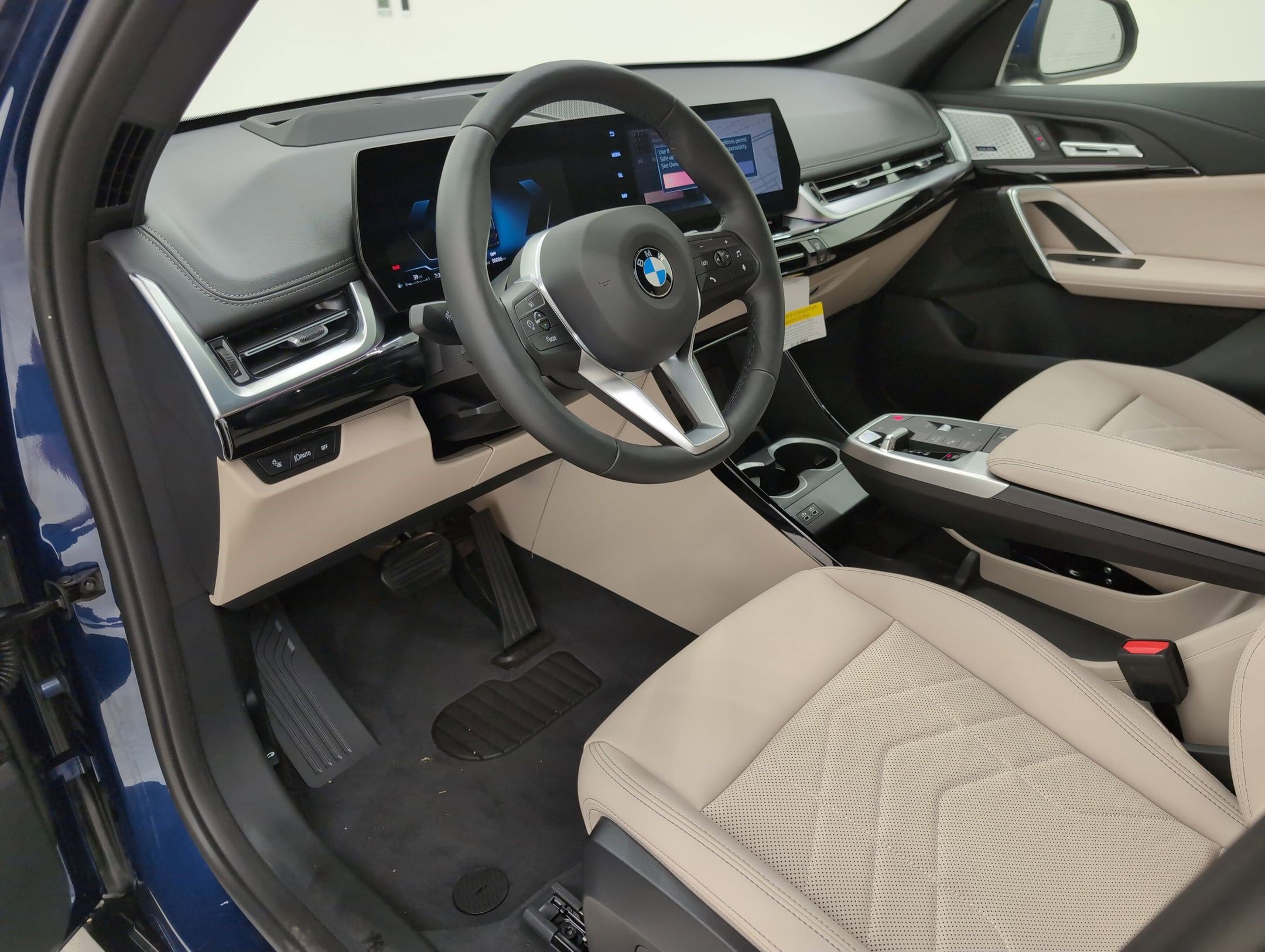 2025 Bmw X1 XDrive28i photo 4