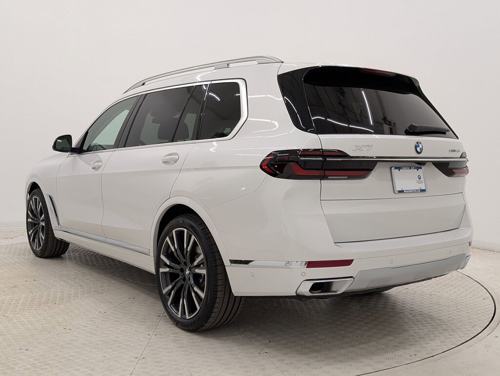 New 2026 BMW X7 xDrive40i SUV