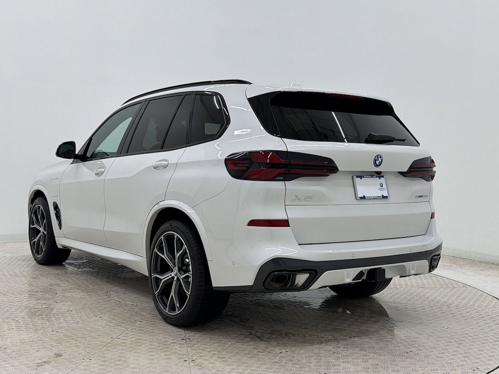 New 2026 BMW X5 PHEV xDrive50e SUV