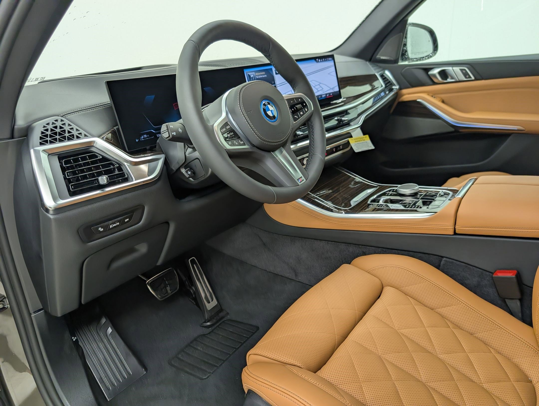 2026 Bmw X5 xDrive50e photo 3