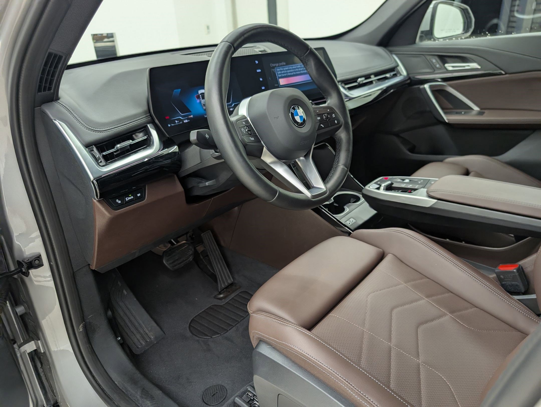 2025 Bmw X1 XDrive28i photo 4