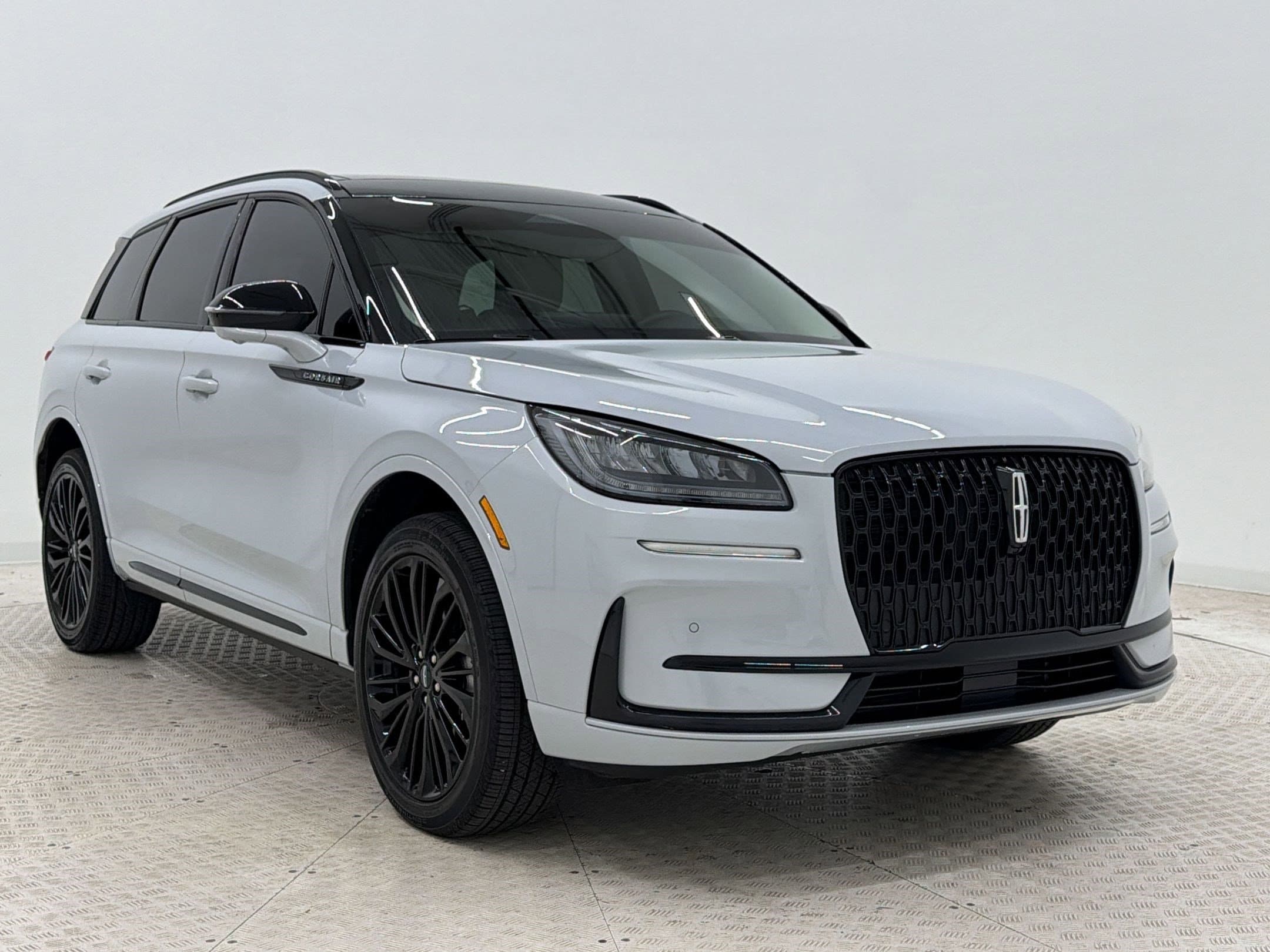 Corsair Premiere SUV