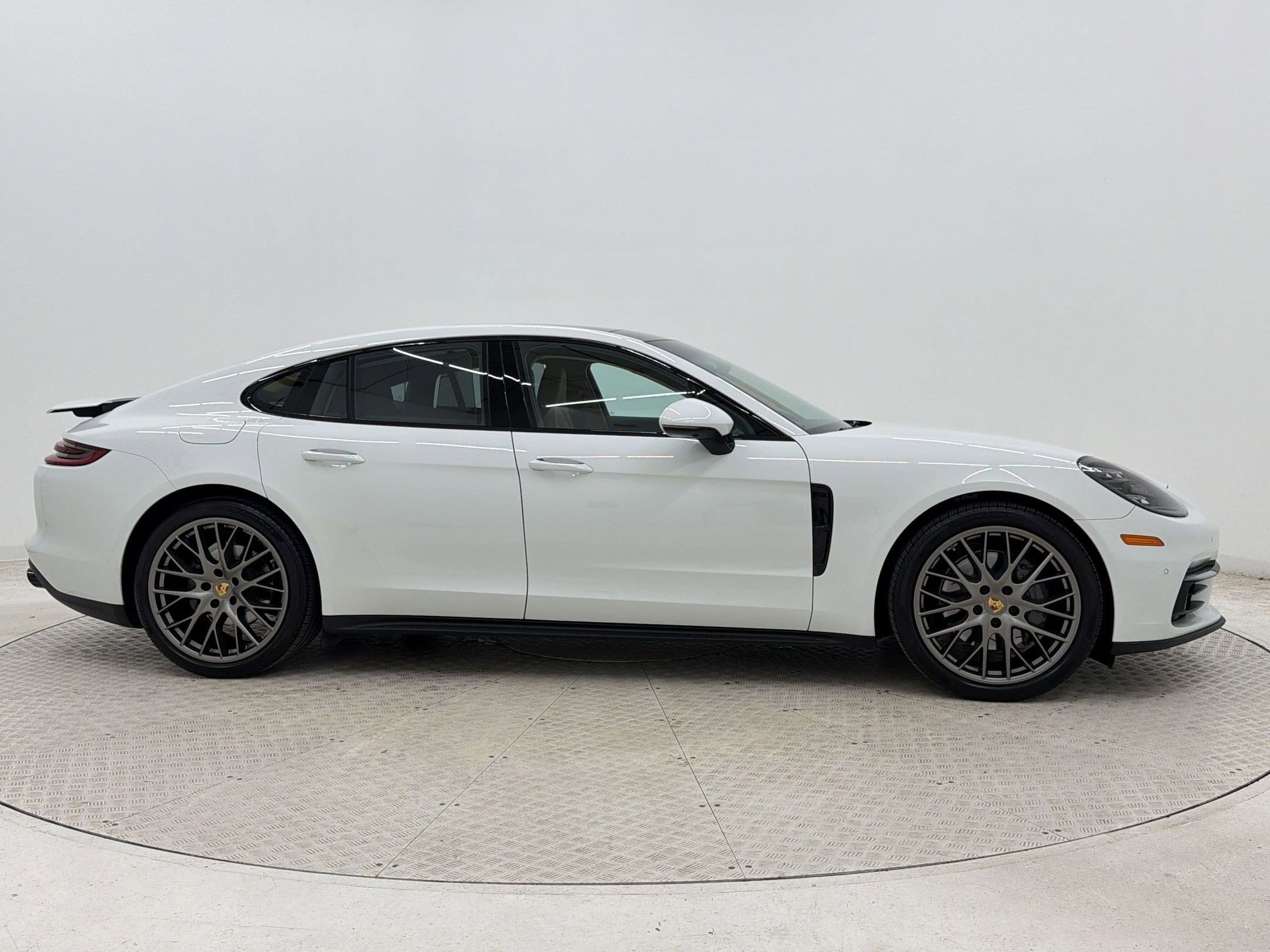 Panamera 4S Sedan