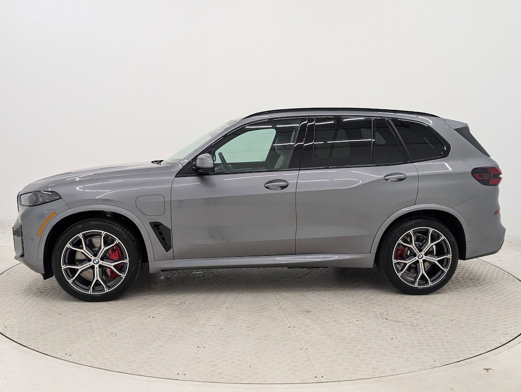 New 2026 BMW X5 PHEV xDrive50e SUV