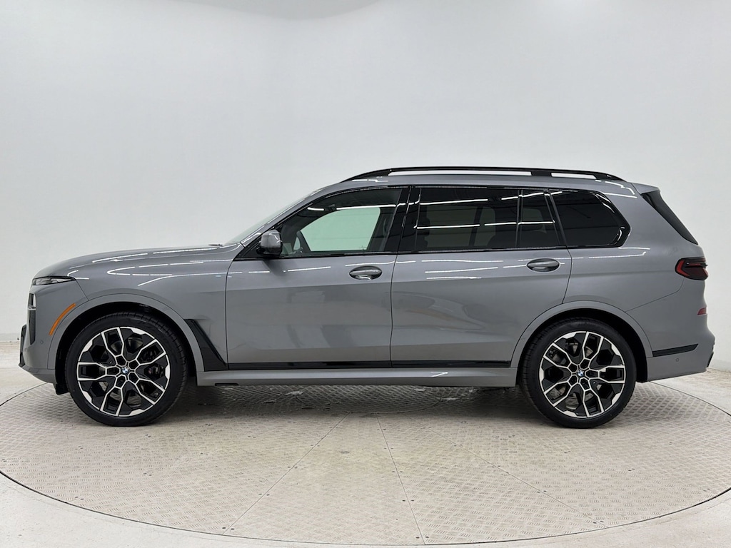 New 2027 BMW X7 xDrive40i SUV