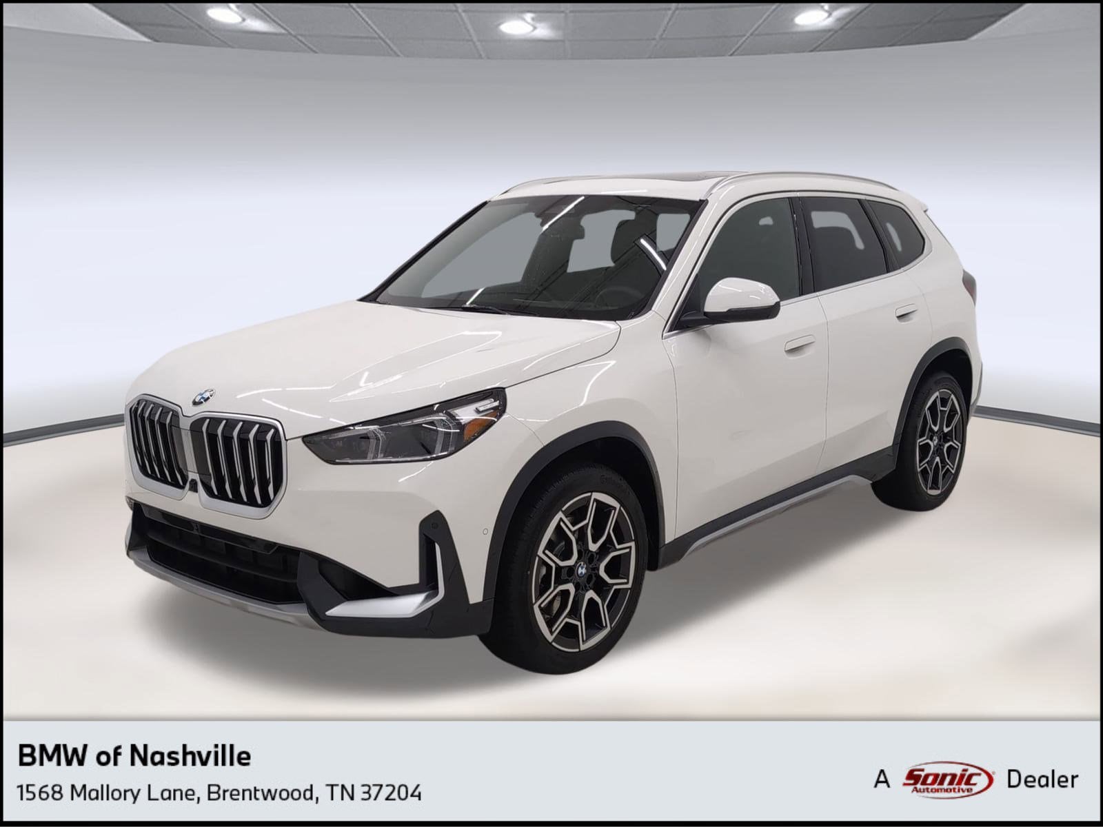 2025 BMW X1 28i's photo