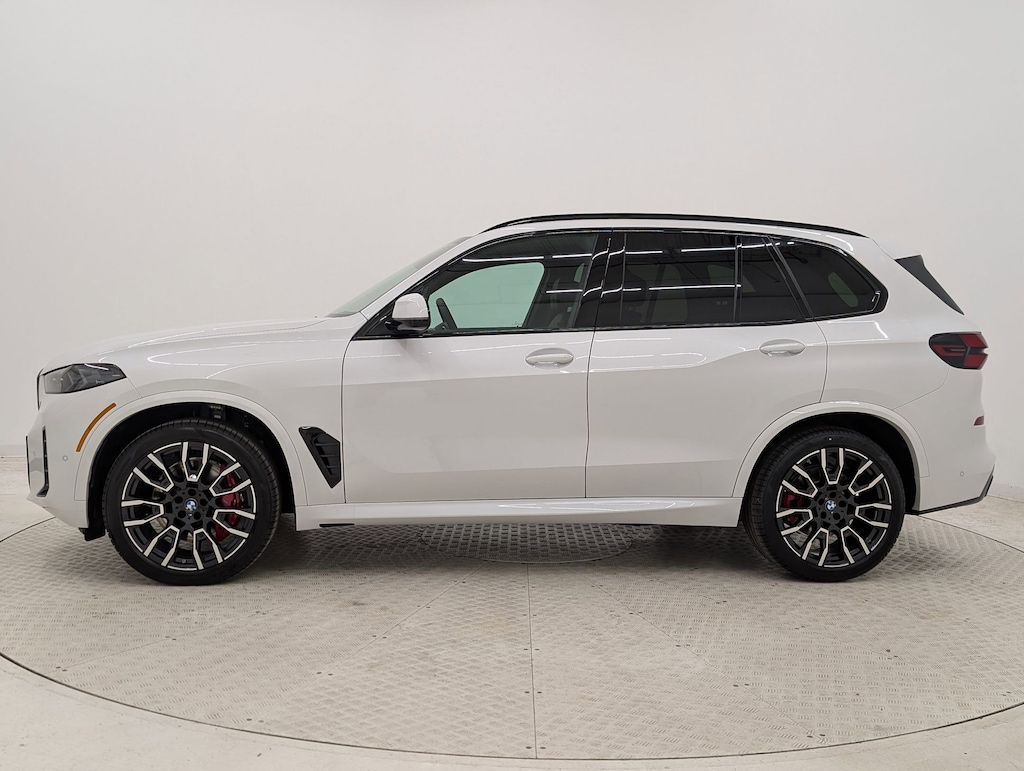 New 2026 BMW X5 xDrive40i SUV