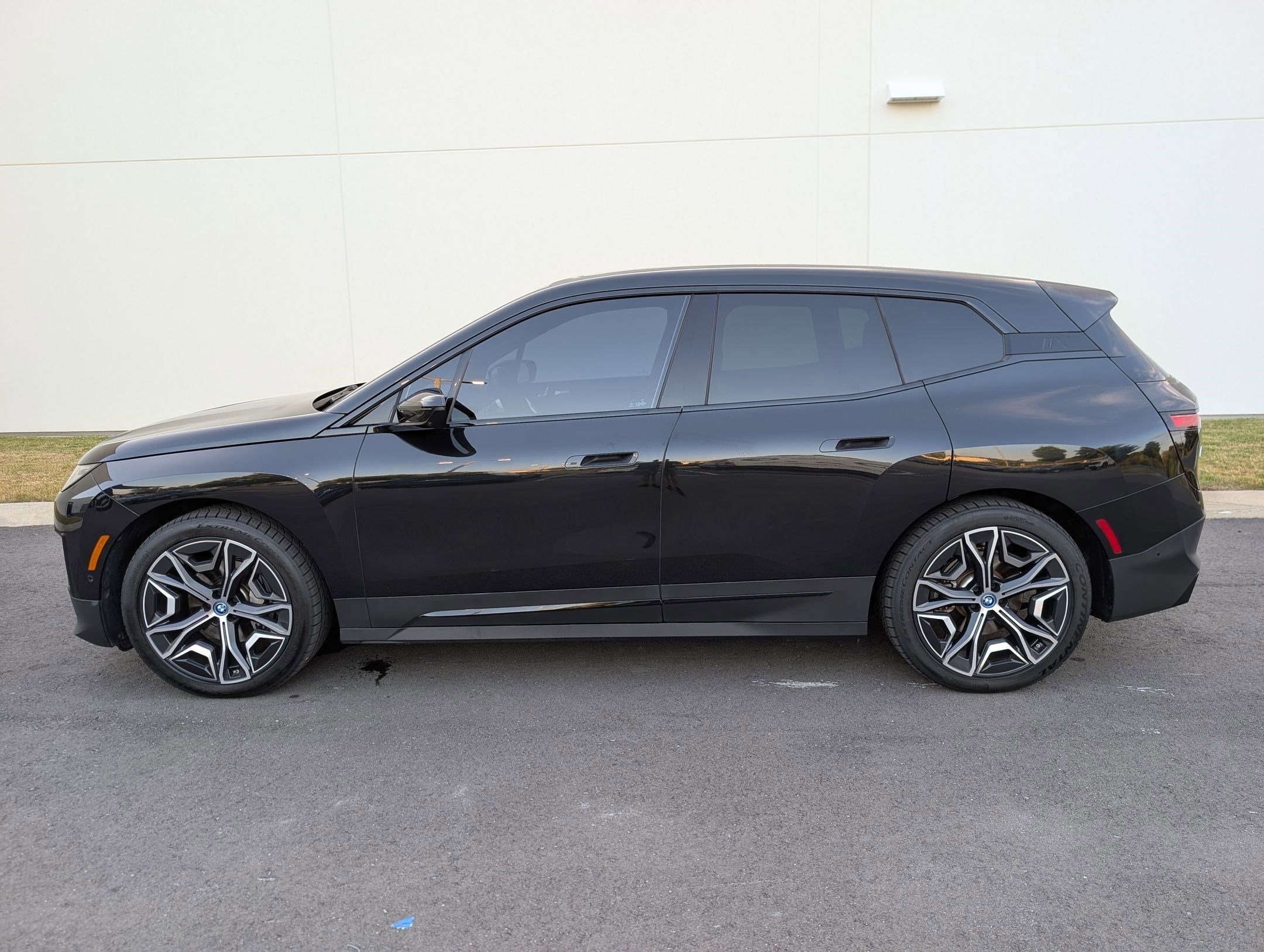 Used 2022 BMW iX Base with VIN WB523CF06NCJ58241 for sale in Nashville, TN