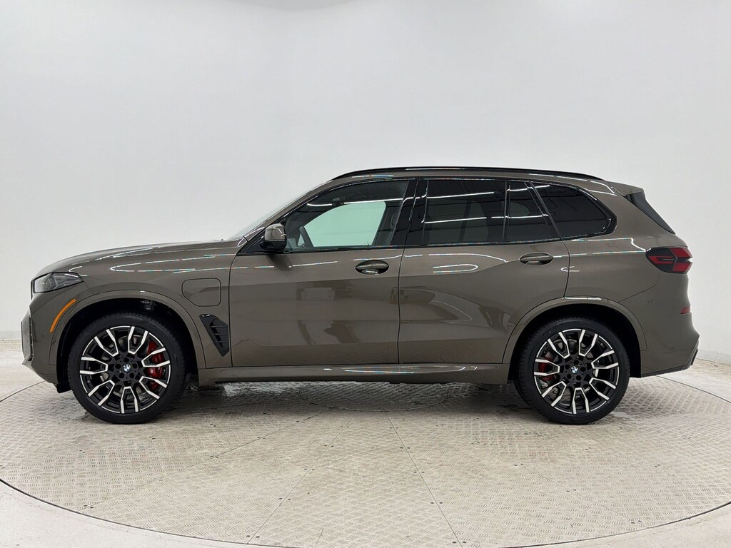 New 2026 BMW X5 PHEV xDrive50e SUV